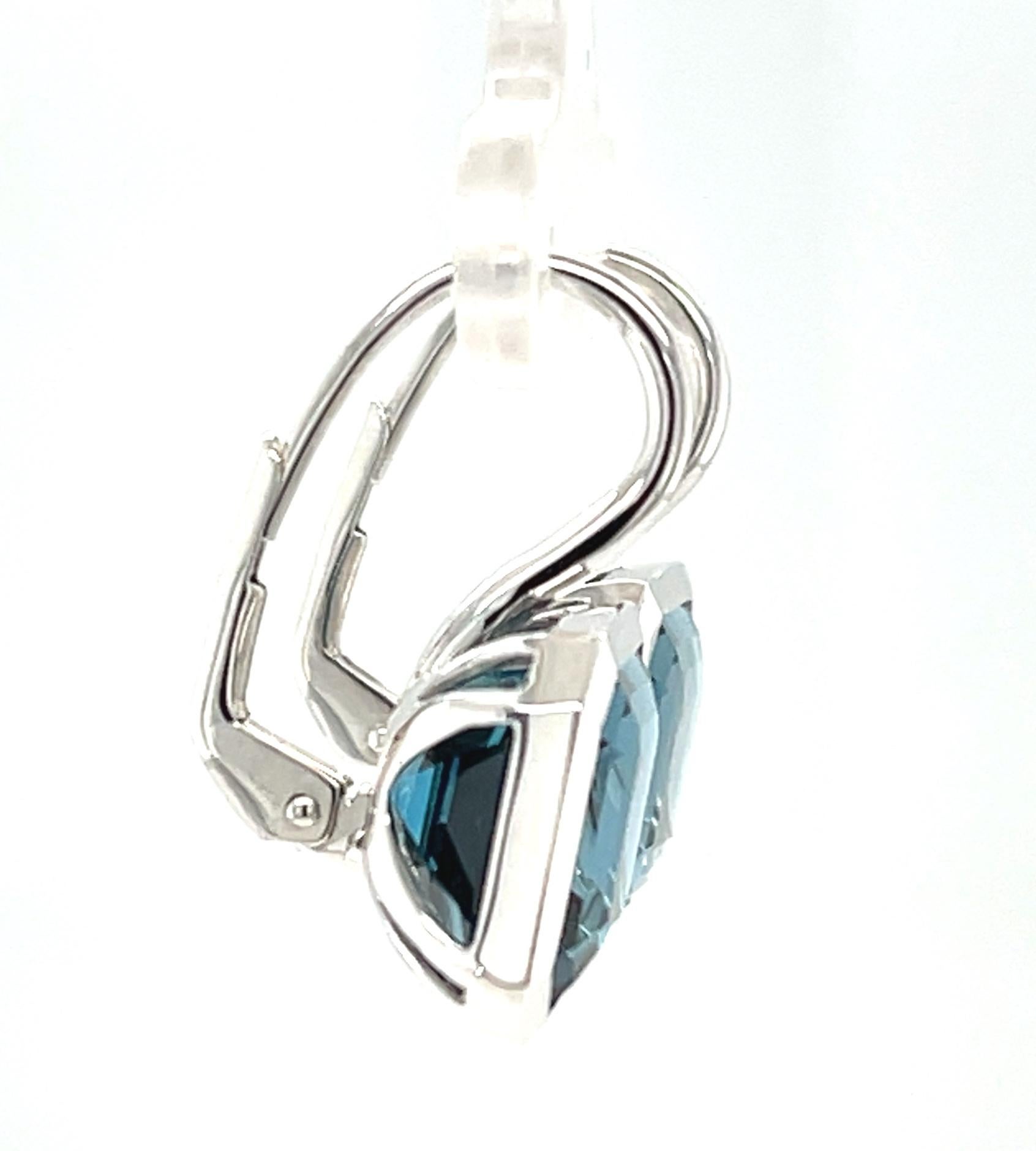 Artisan London Blue Topaz Drop Earrings in White Gold, 14.39 Carats Total For Sale