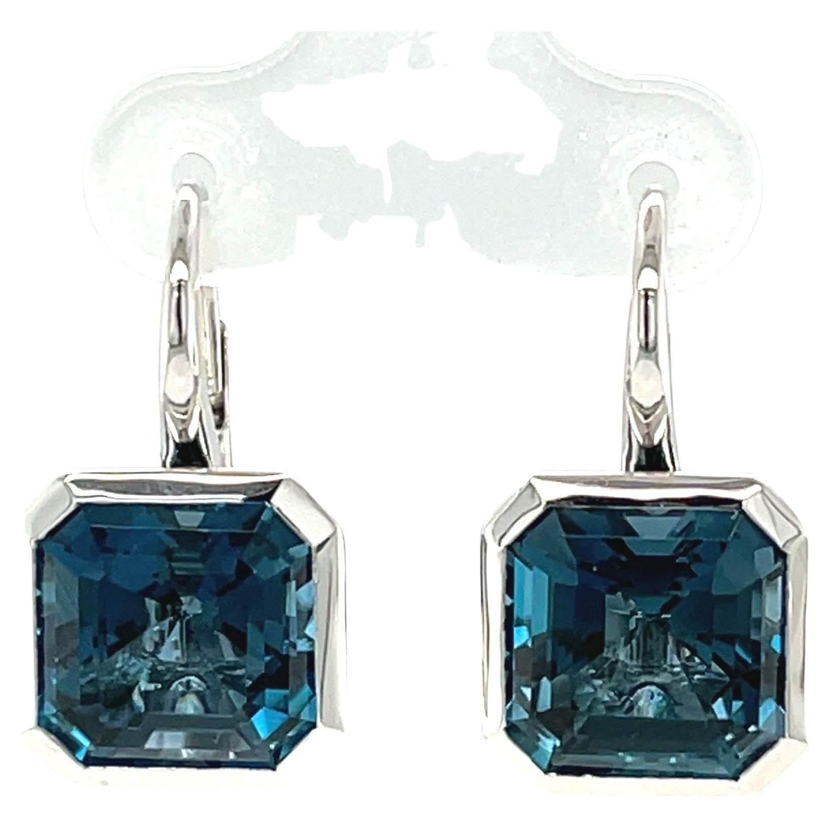 Dieses Paar wunderschöner Londoner Blautopas-Ohrringe ist die perfekte Ergänzung für Ihre Tages- und Abendgarderobe! 