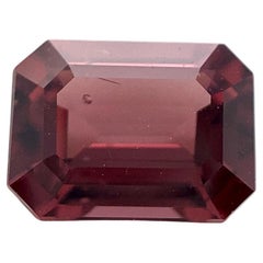 Spinelle octogonale/émeraude de 1,43 carat orange rougeâtre du Sri Lanka non chauffée