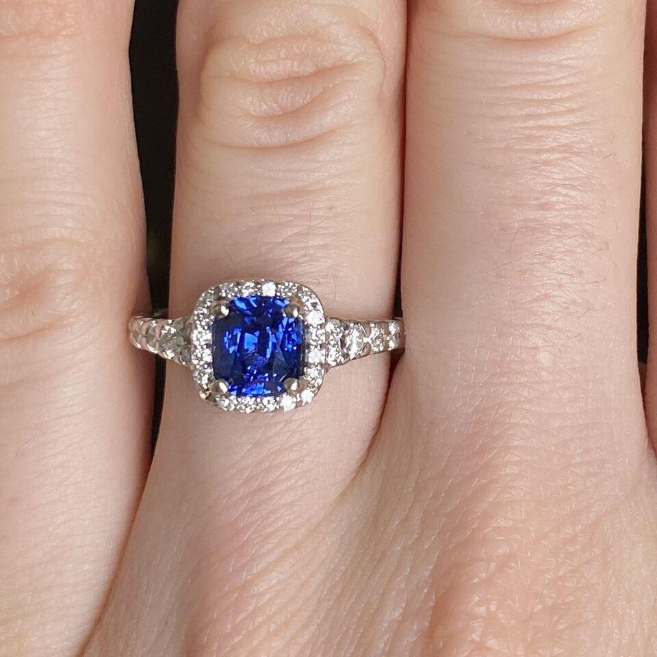 1,43ctw Blauer Saphir & Diamant Ring 14K Weißgold 2.2G (Zeitgenössisch) im Angebot