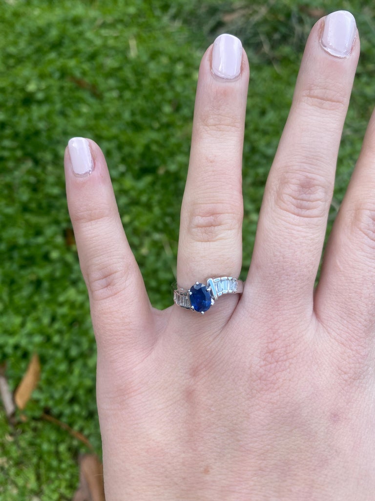 Bague En Argent Avec Saphir Blanc 1,43 Ctw - Taille 7 - Neuf Avec étiquettes - Couleur Jaune