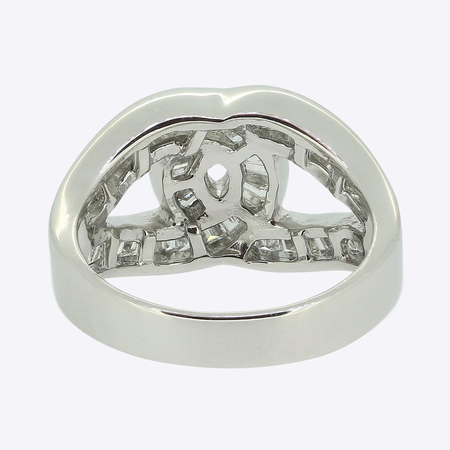 Women's 1.44 Carat Baguette Cut Diamond Ring For Sale