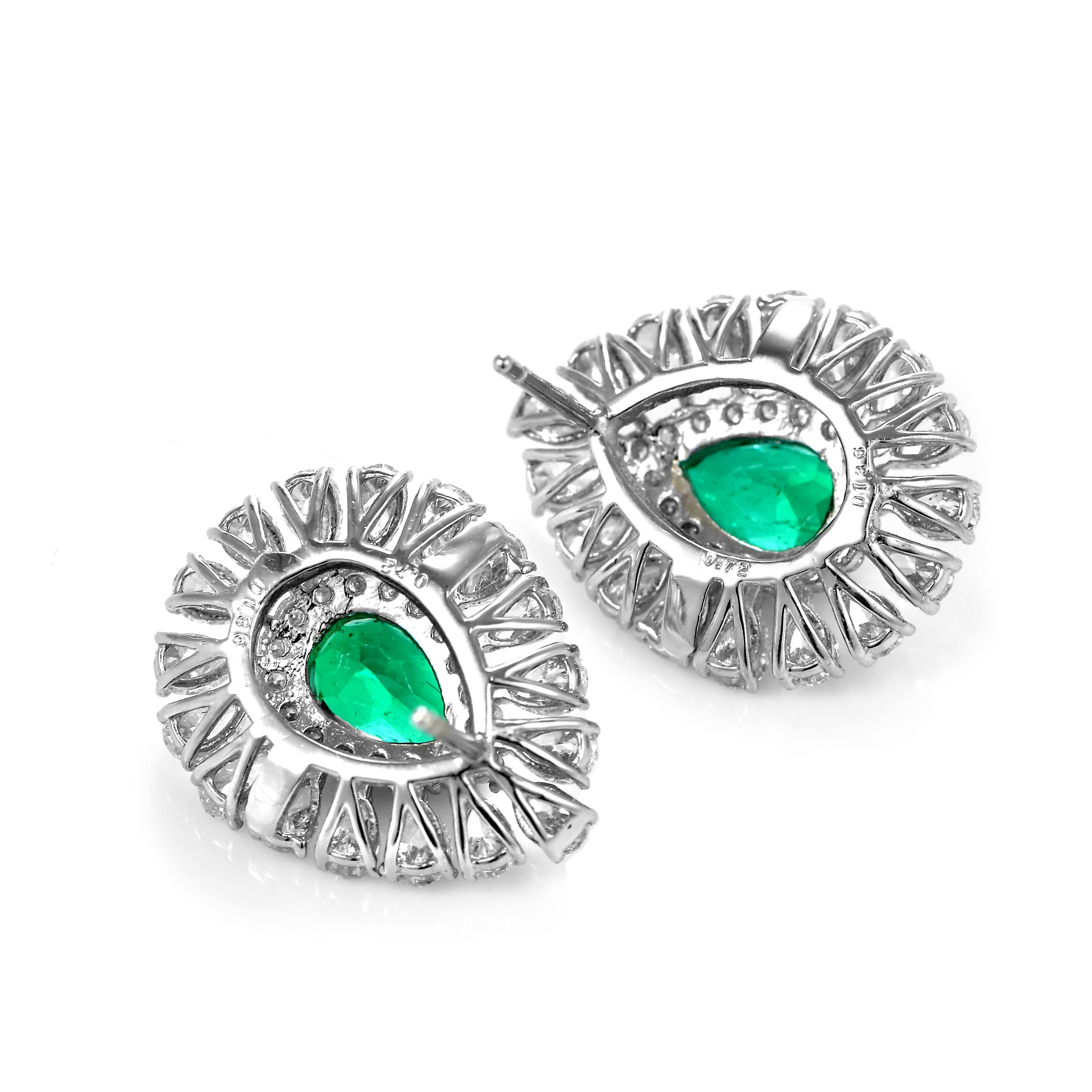 1.44 Carat Natural Colombian Emerald & Diamond Earrings Made in Platinum For Sale 2