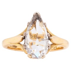 Anillo de oro amarillo de 18 quilates y diamante talla rosa en forma de pera de 1,44 quilates