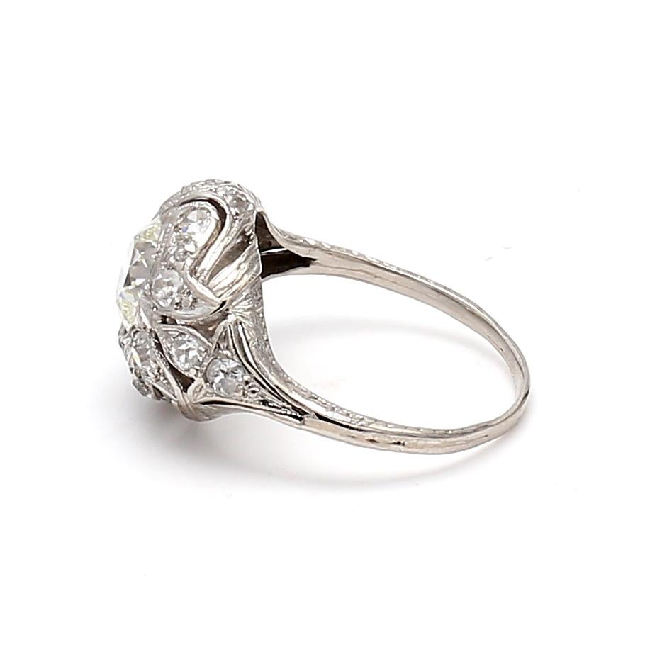 1.44 Carat Round Brilliant J VS1 and Diamond Platinum Wedding Ring For Sale 2