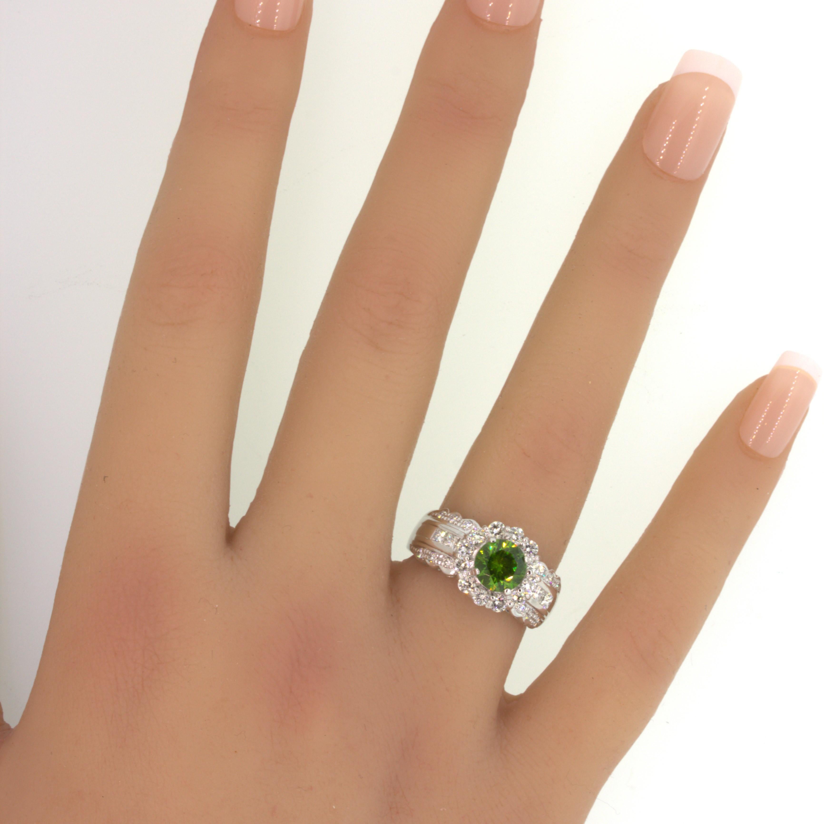 1,44 Karat Russischer Demantoid Granat Diamant Platin Ring im Angebot 6