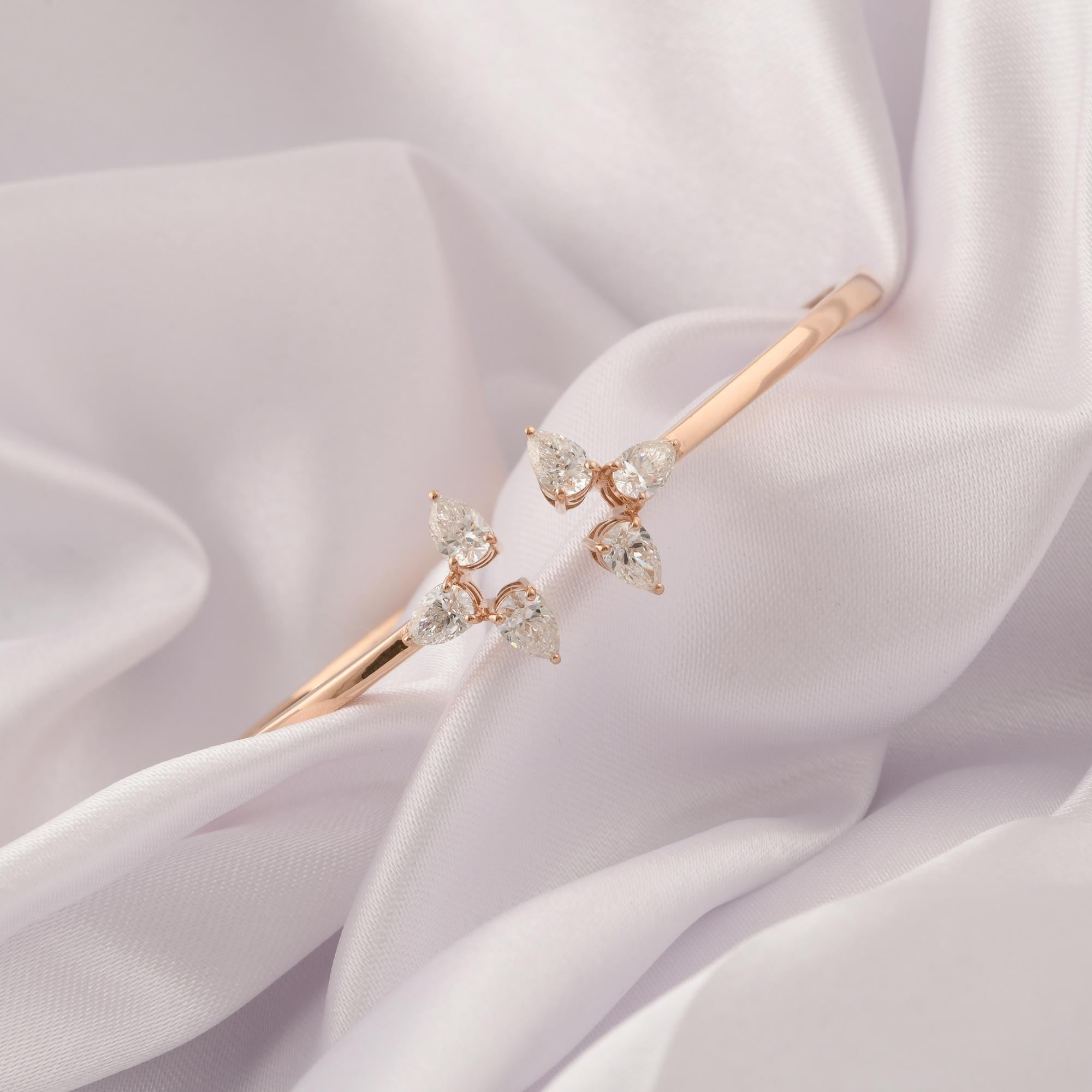 1,44 Karat SI Reinheit HI Farbe Diamant Manschette Armreif Armband 18 Karat Rose Gold im Zustand „Neu“ im Angebot in Diera, AE