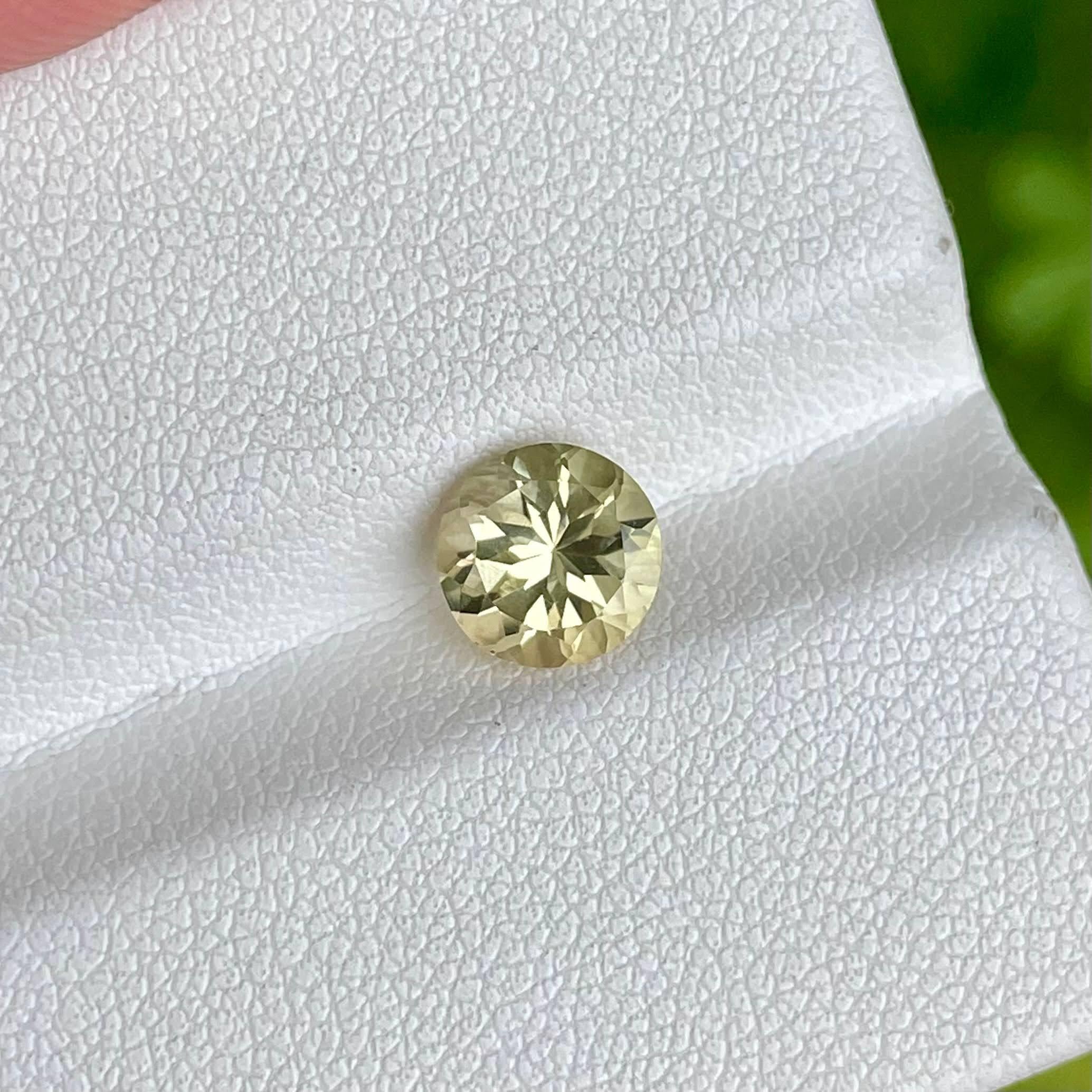 Moderne 1.44 Carats Canary Tourmaline Stone Round Cut Natural Afghani Gemstone en vente