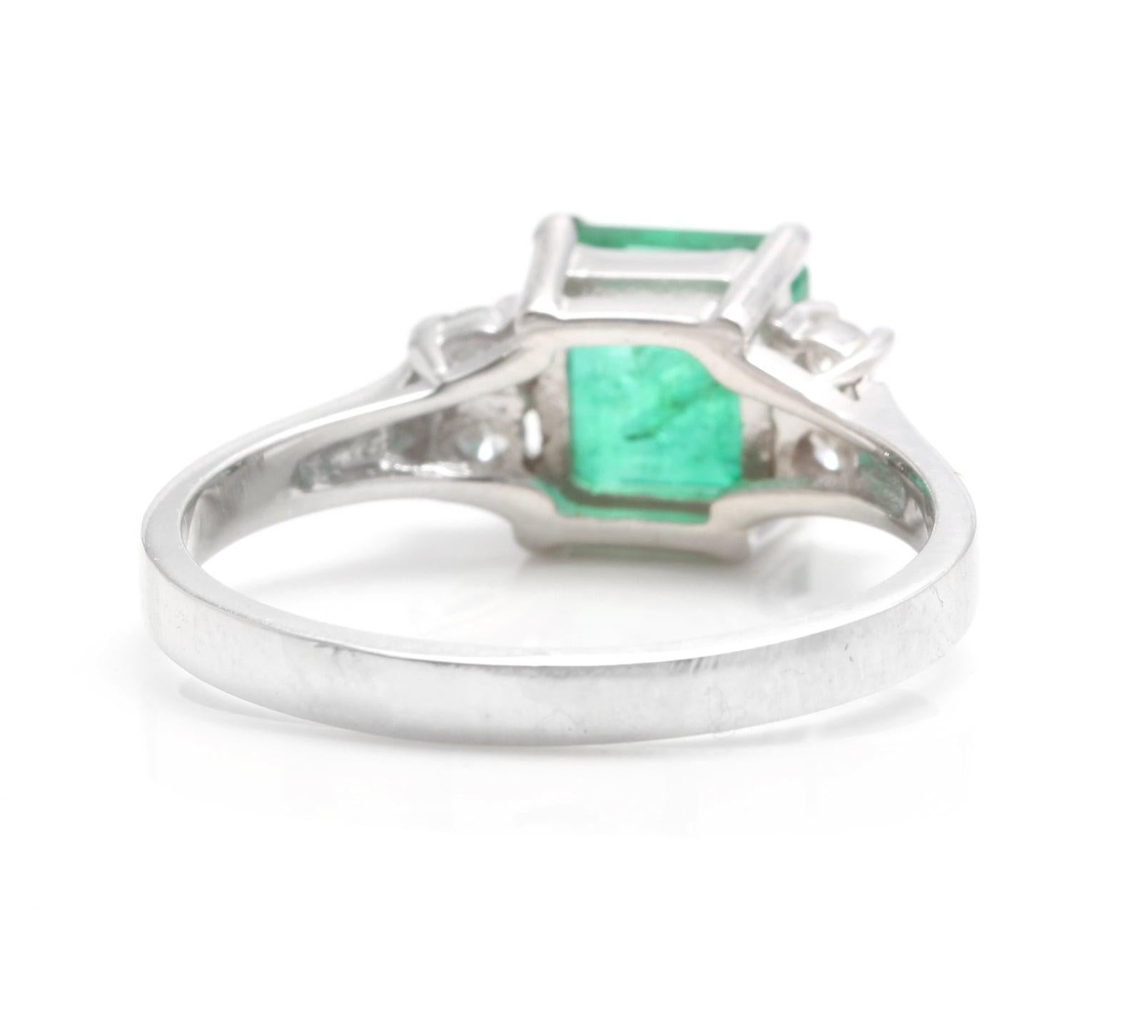 1.44 Carats Natural Emerald and Diamond 14K Solid White Gold Ring In New Condition For Sale In Los Angeles, CA