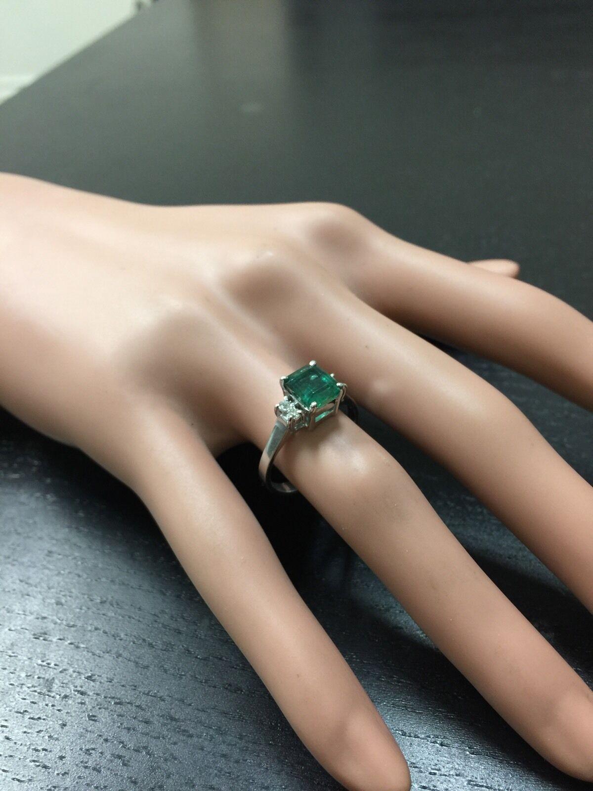 1.44 Carats Natural Emerald and Diamond 14K Solid White Gold Ring For Sale 1