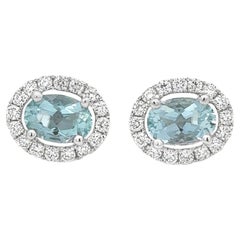 Roman Malakov 1,44 Karat Ovalschliff Aquamarin & Diamant Halo-Ohrstecker