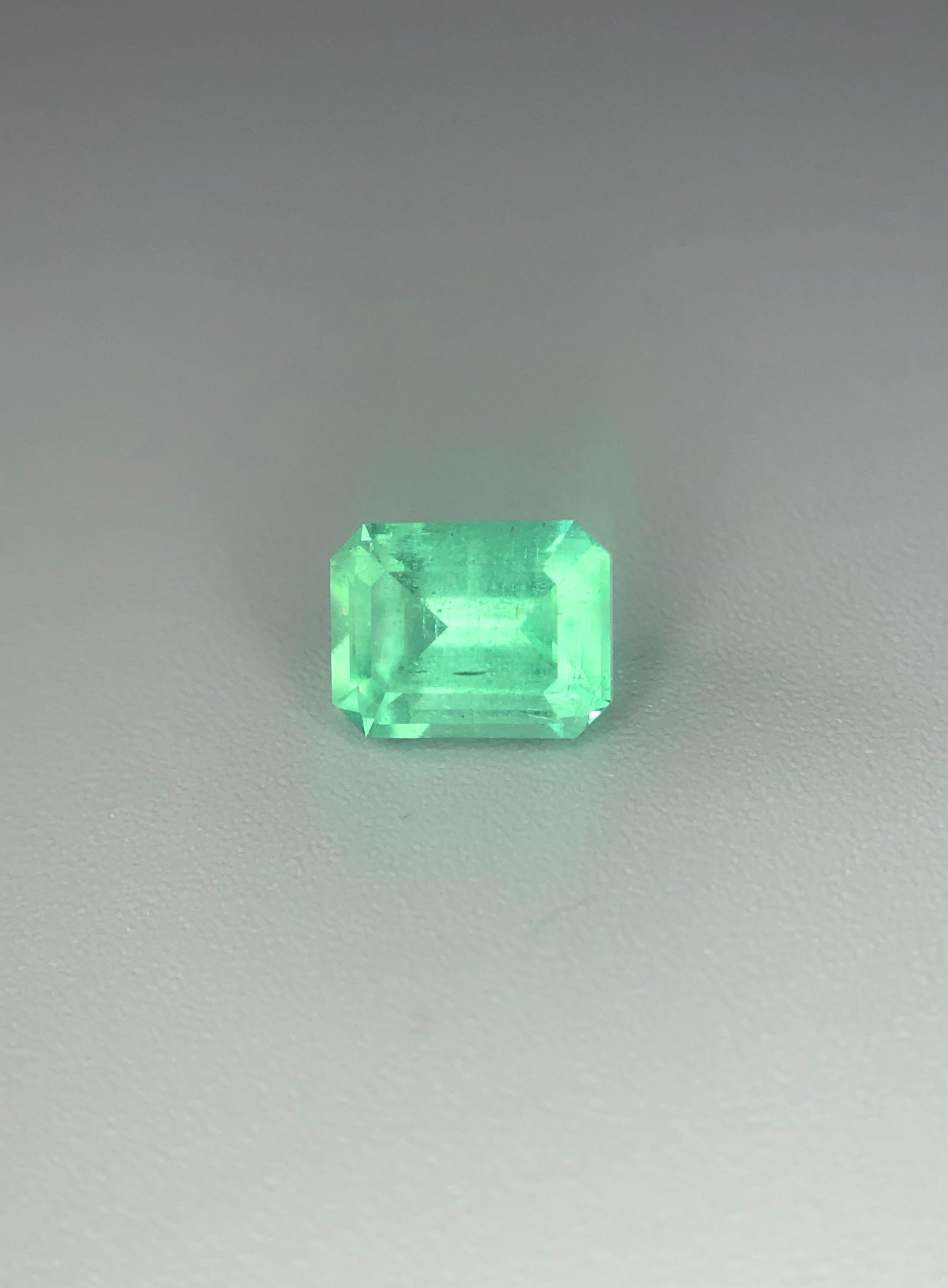 1,44 Karat GIA zertifiziert kein Öl Russland Smaragd Neon Grün Farbe im Angebot 1