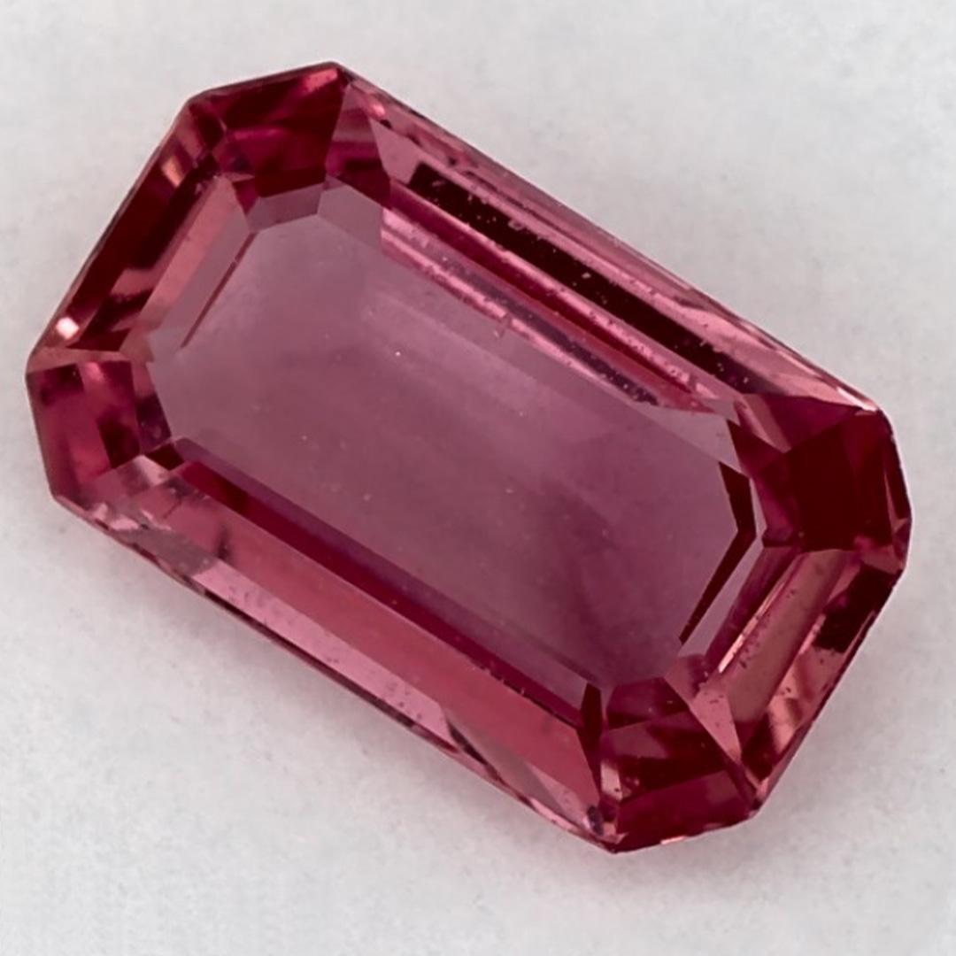 Ottagono 1.44 Ct Pink Sapphire Octagon Cut Loose Gemstone in vendita