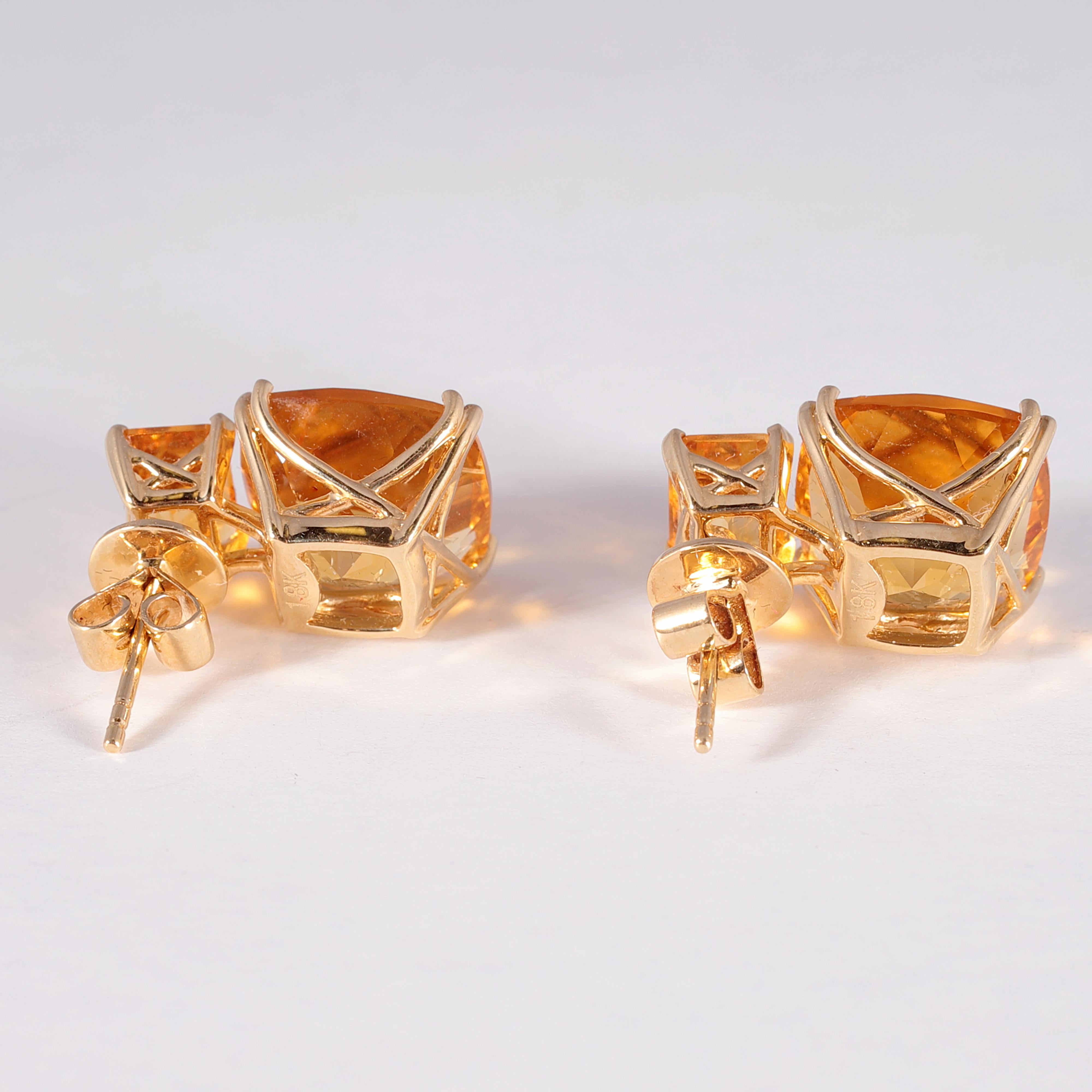 14.40 Carat Citrine 18 Karat Yellow Gold Earrings For Sale 3