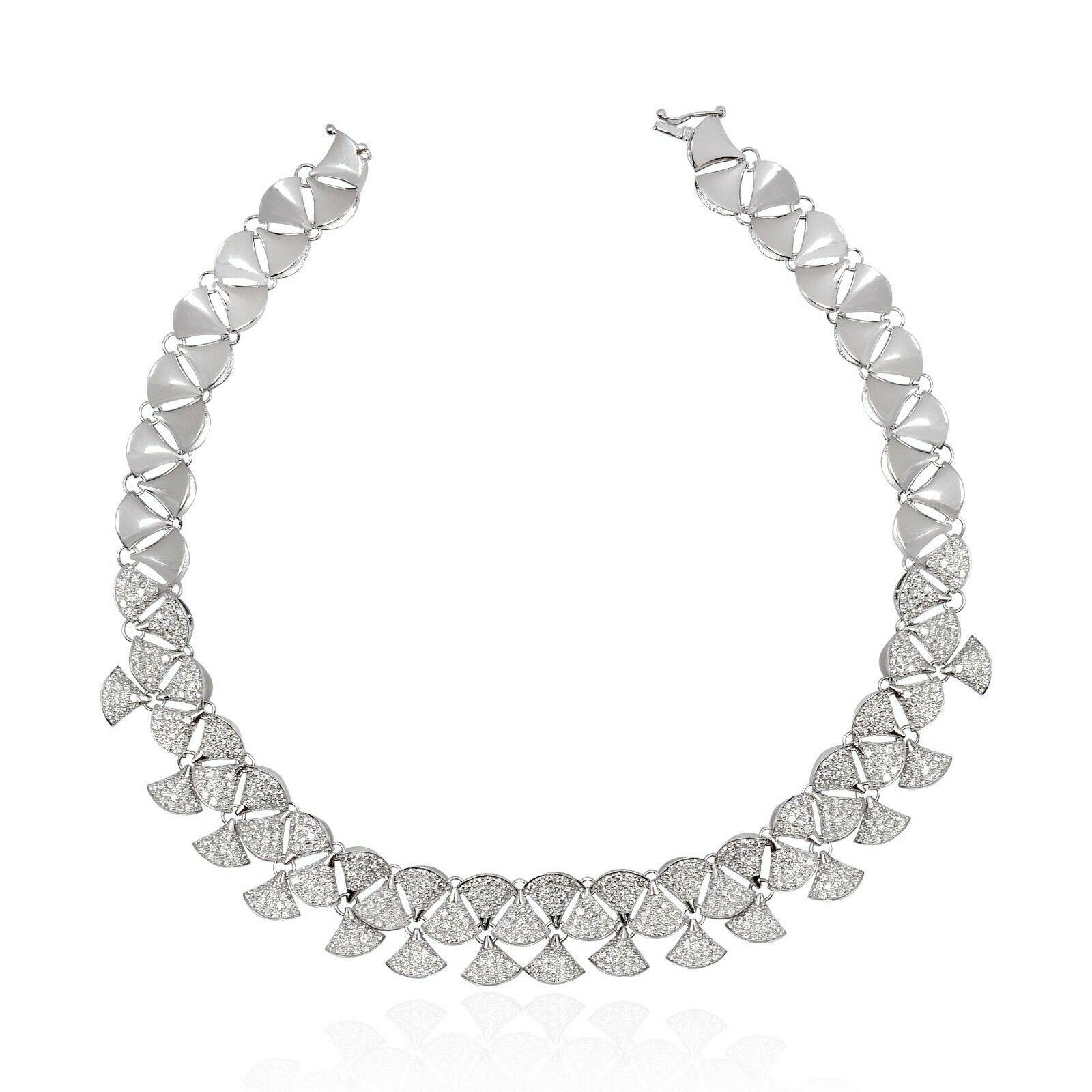 Contemporary 14.40 Carat Diamond 14 Karat White Gold Necklace For Sale