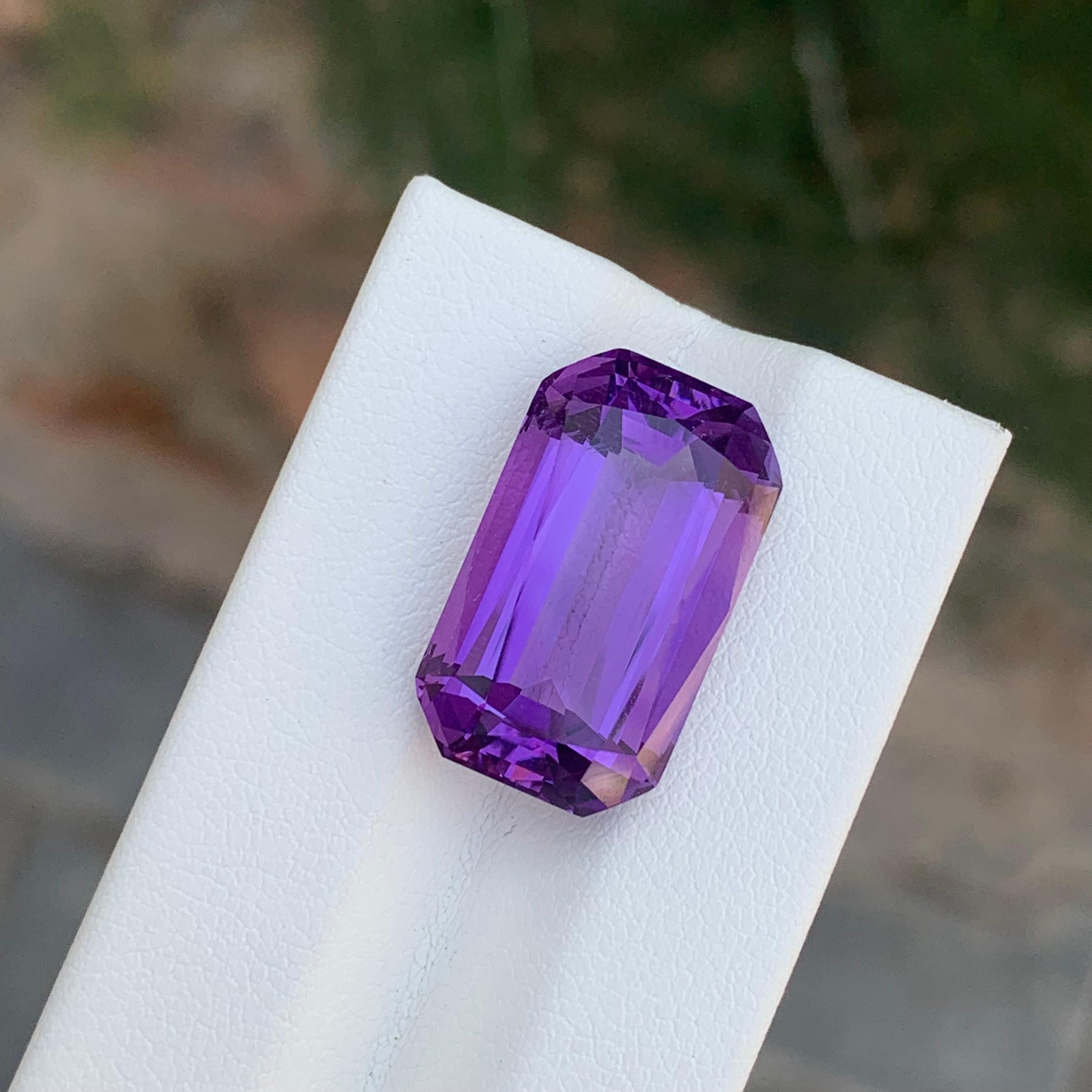 14.40 Karat natürlicher loser Amethyst Smaragd Form Edelstein im Angebot 1
