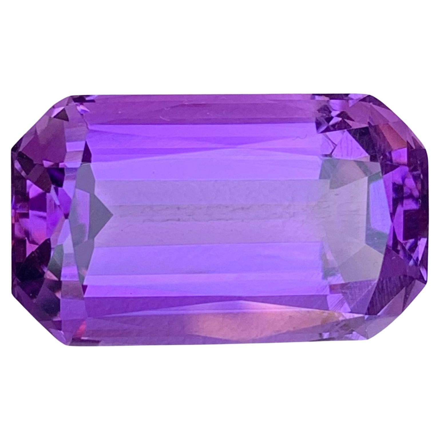 14.40 Karat natürlicher loser Amethyst Smaragd Form Edelstein