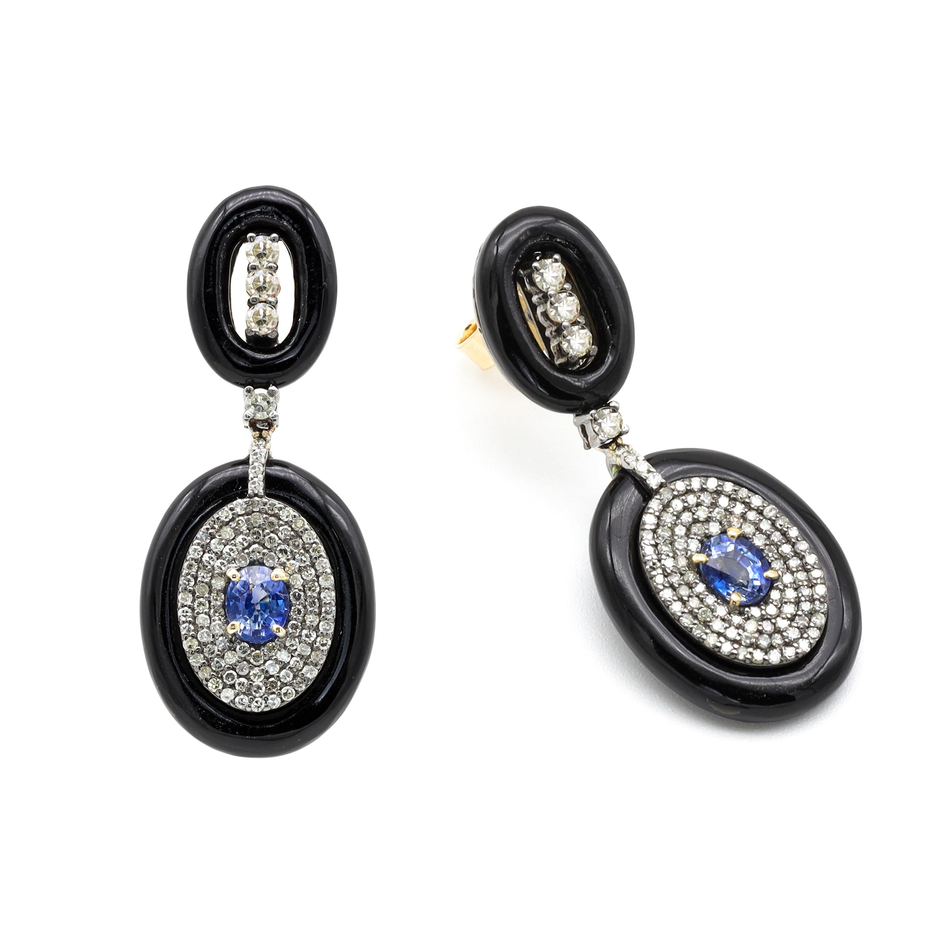 Contemporary 14.41 Carats Diamond, Sapphire, and Black Onyx Drop Earrings in Art-Deco Style For Sale