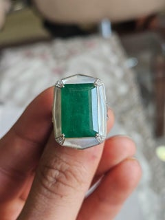 14.42 carats natural Zambian Emerald, Mother of Pearl & Diamonds Engagement Ring