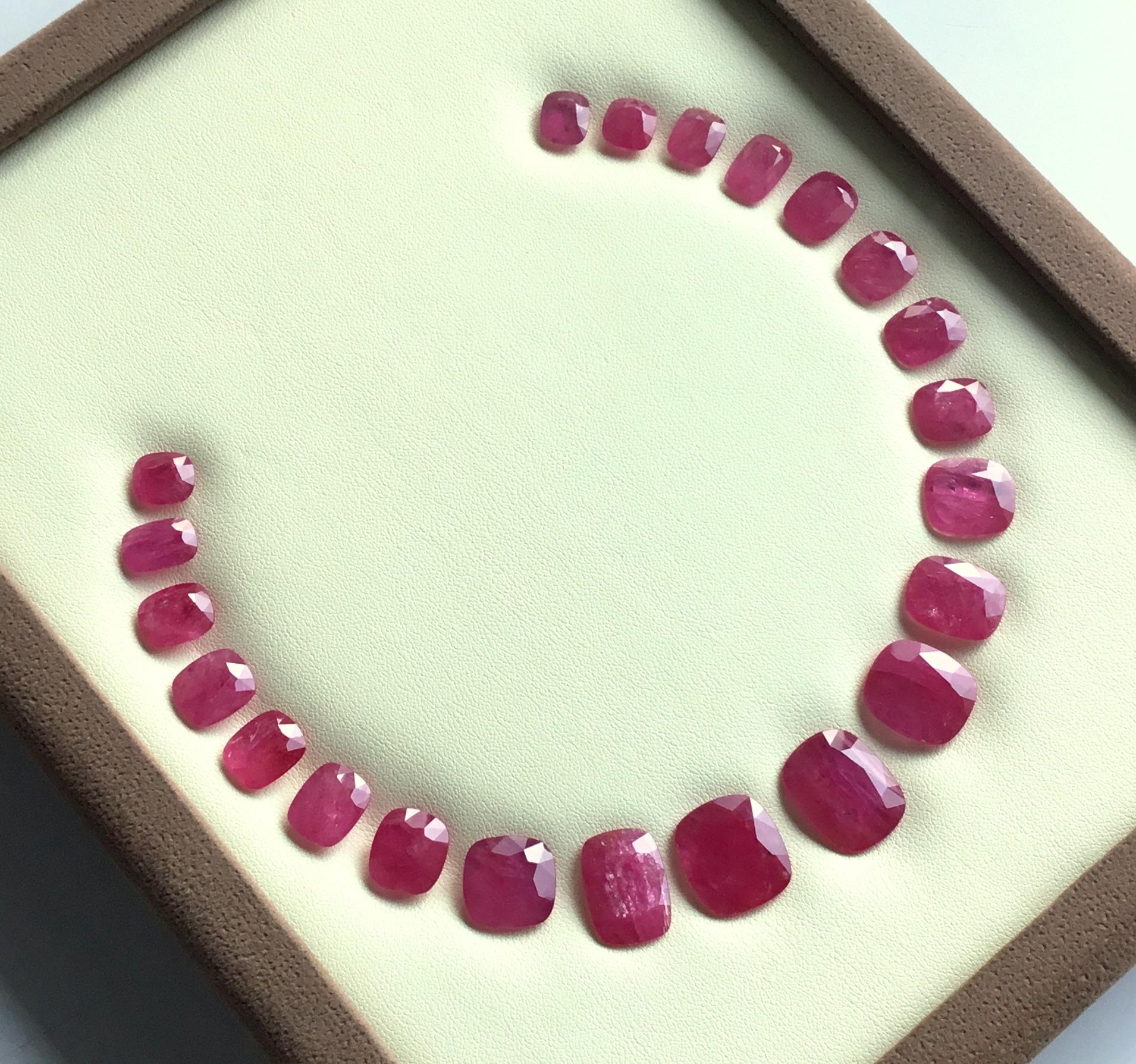 144.35 Carats Ruby Mozambique Cushion Faceted Cutstone Layout Heated Natural Gem Neuf - En vente à Jaipur, RJ
