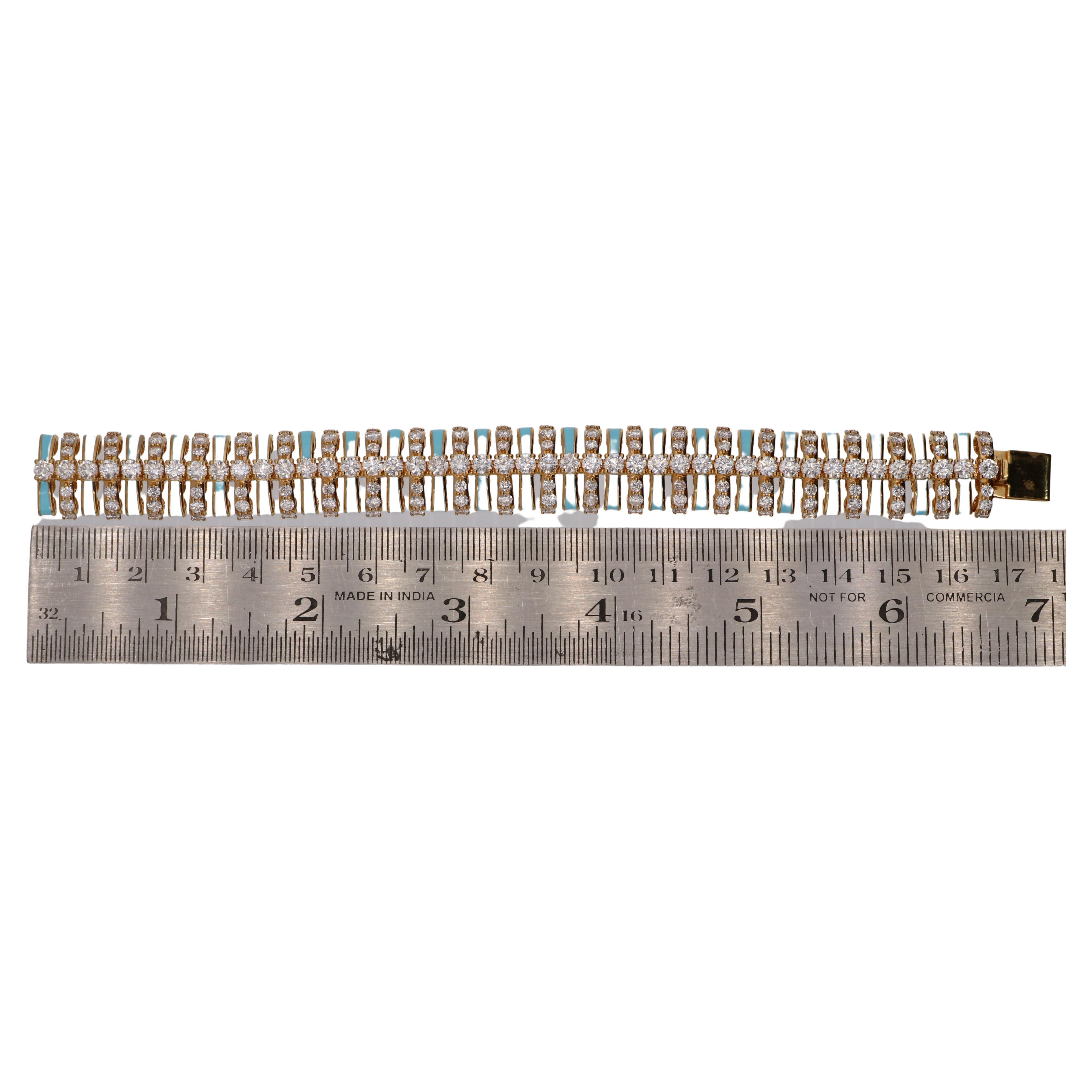 14.45 Carat SI Clarity HI Color Diamond Enamel Bracelet 18 Karat Yellow Gold In New Condition For Sale In Diera, Dubai