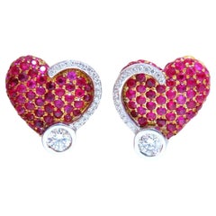 Boucles d'oreilles en forme de cœur en or jaune 14 carats avec diamants et rubis naturel de 1,44 carat
