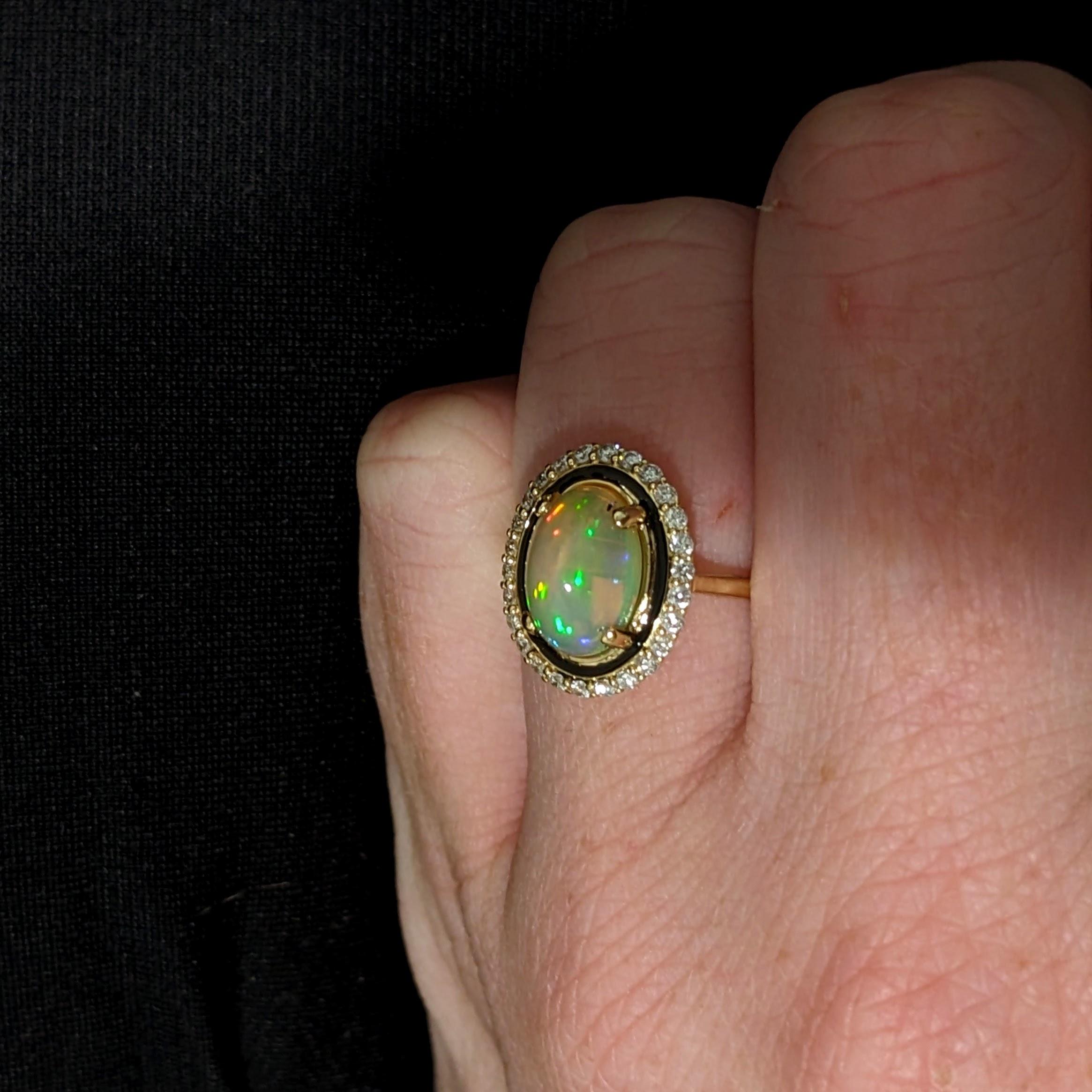 Women's 1.44ct Opal Ring w Natural Diamond Accents in Solid 14k Yellow Gold Oval 10x7mm For Sale