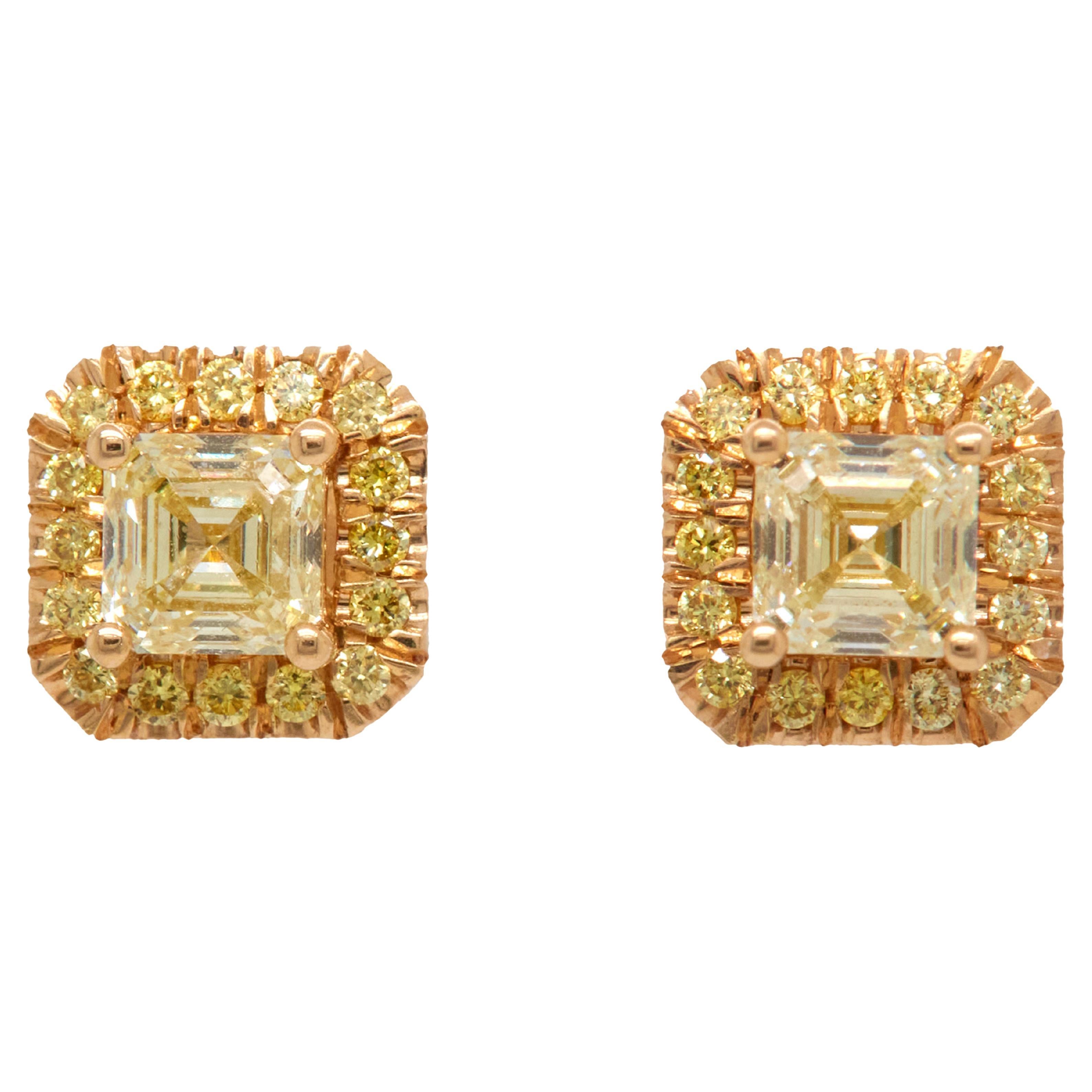 1.45 Carat Asscher Cut Yellow Diamonds Stud Earrings, 18K Yellow Gold For Sale