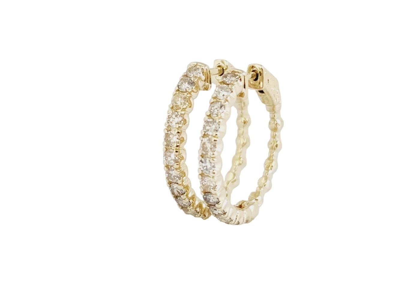 Taille ronde Boucles d'oreilles en or jaune 14 carats avec diamant de 1,45 carat en vente