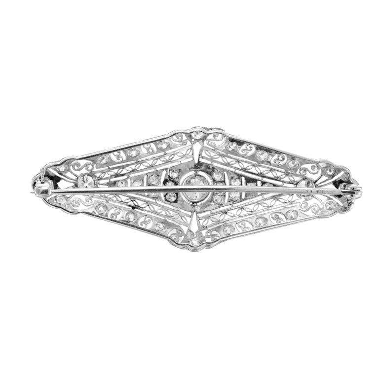 1.45 Carat Diamond Platinum Edwardian Brooch In Good Condition For Sale In Stamford, CT