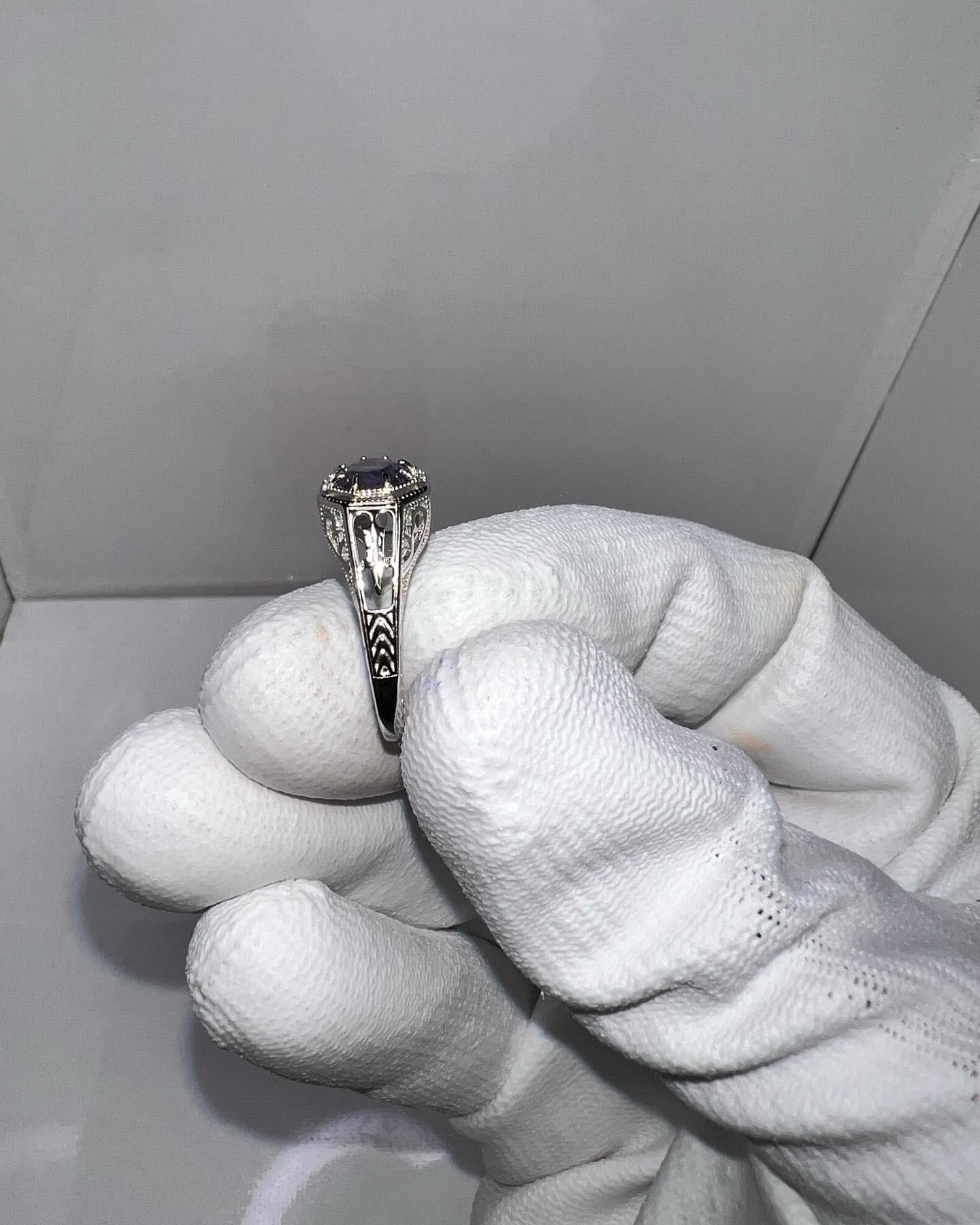 1,45 Karat Mehrfarbiger, lila, violetter Kaschmir-Saphir, unerhitzt und unbehandelt im Angebot 11
