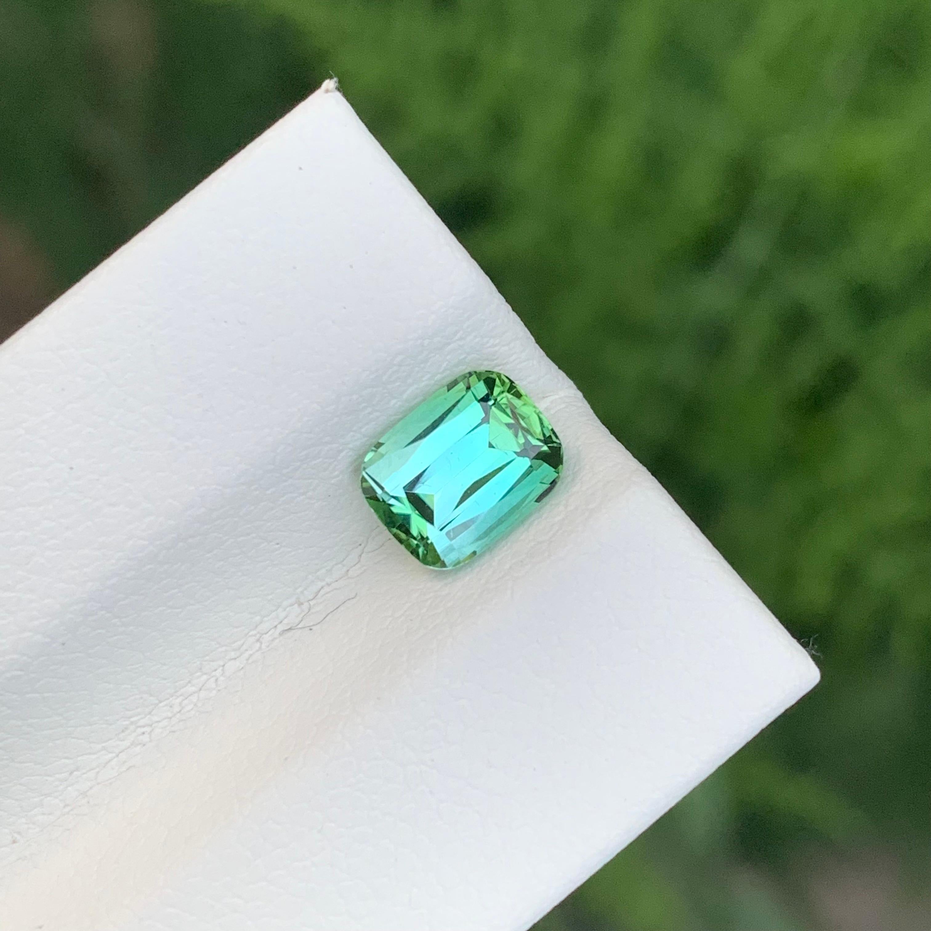 Taglio cuscino 1.45 carati di tormalina blu verde sciolta naturale a forma di cuscino in vendita