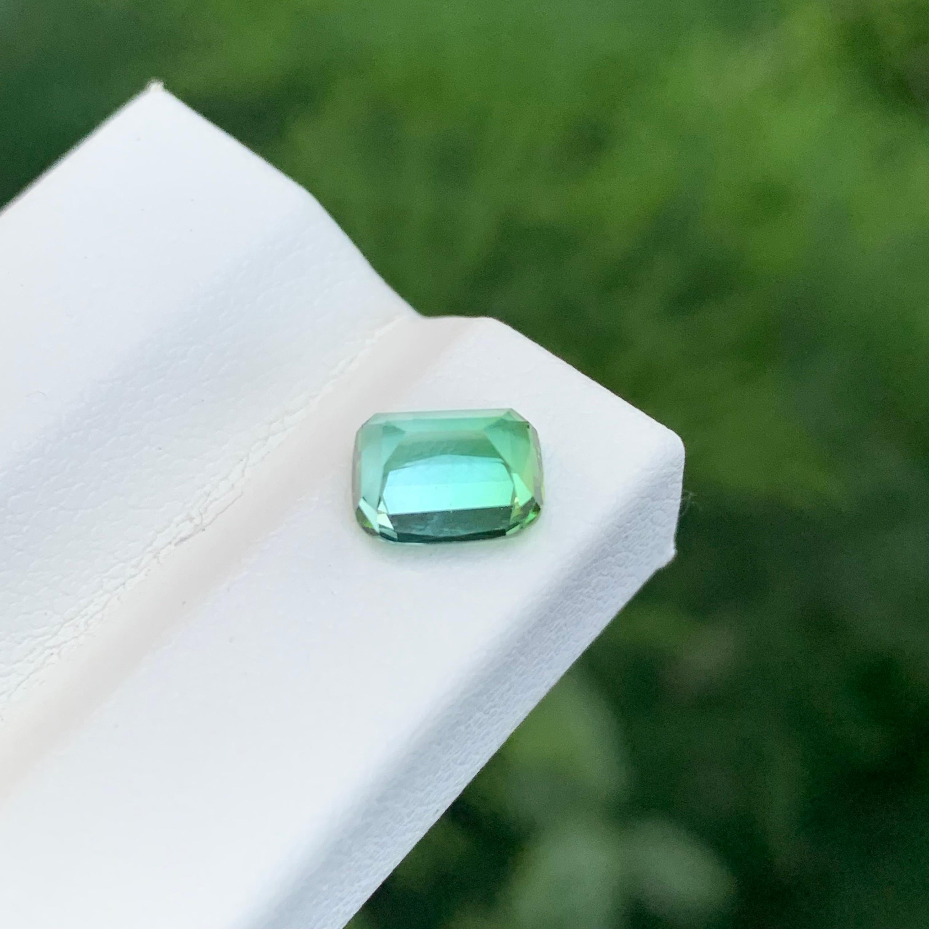 1.45 carati di tormalina blu verde sciolta naturale a forma di cuscino In condizioni Nuovo in vendita a Peshawar, PK