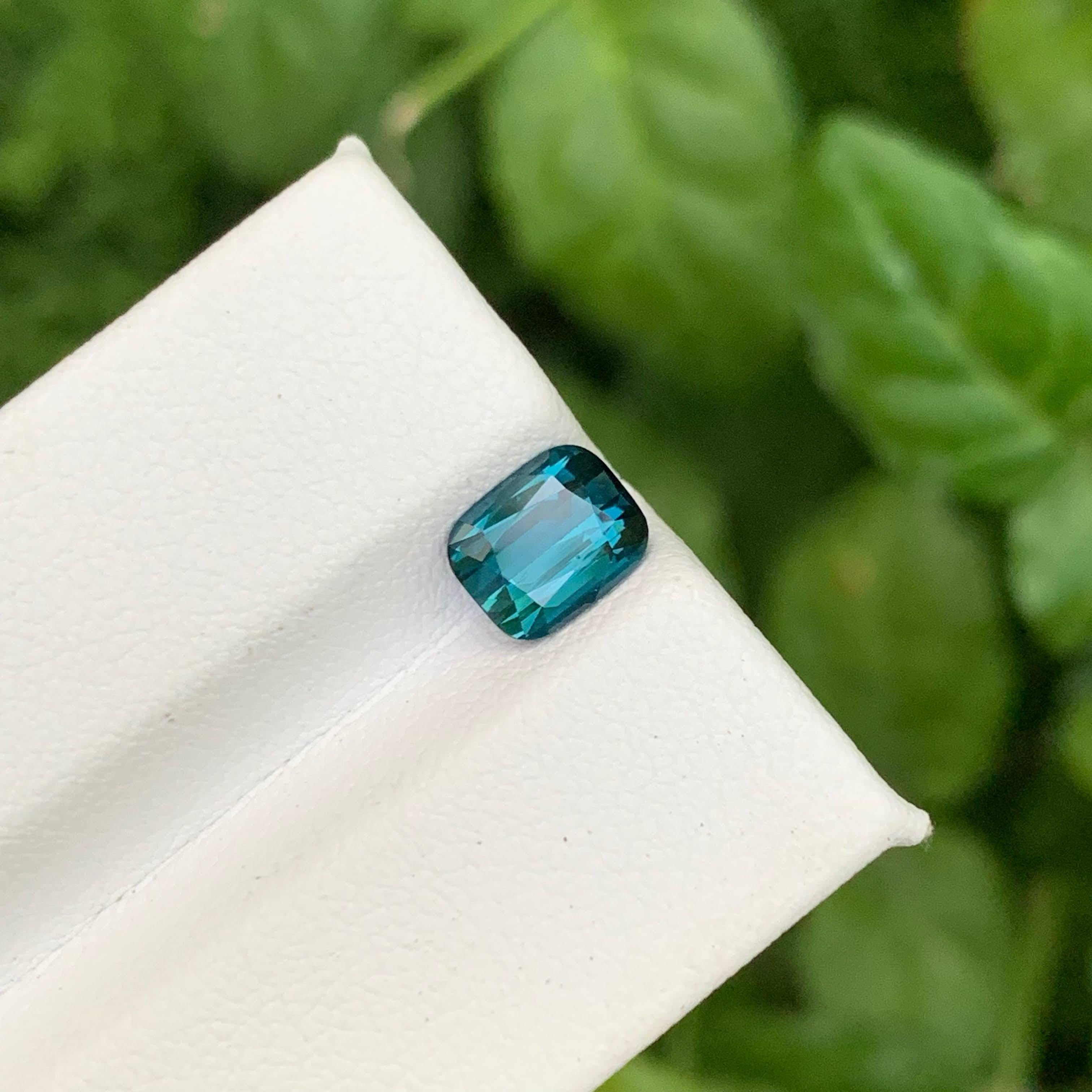 1.45 Karat Natürlicher Loser Blauer Turmalin Stein Cushion Cut Afghanischer Edelstein im Zustand „Neu“ im Angebot in Bangkok, TH