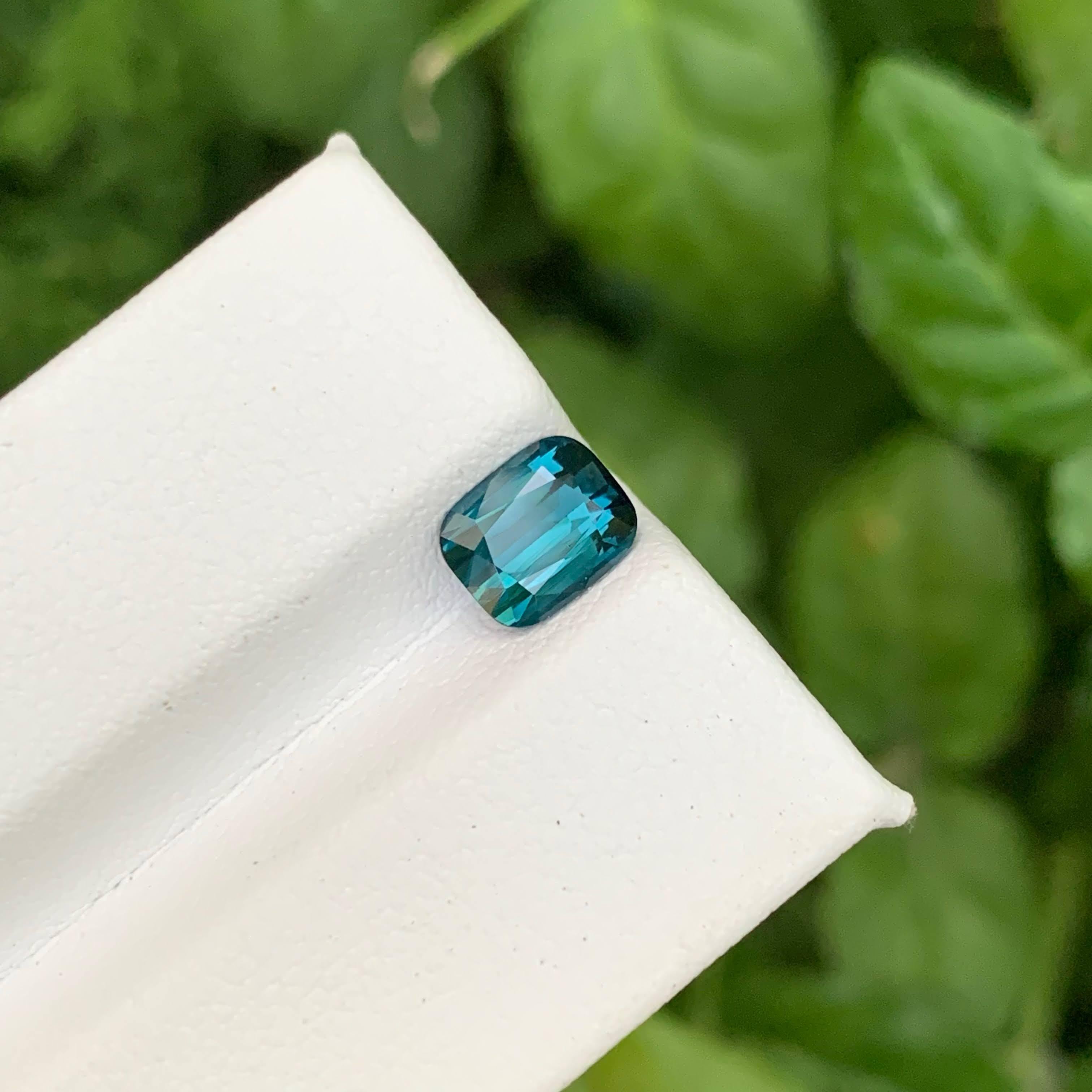 1.45 Karat Natürlicher Loser Blauer Turmalin Stein Cushion Cut Afghanischer Edelstein für Damen oder Herren im Angebot