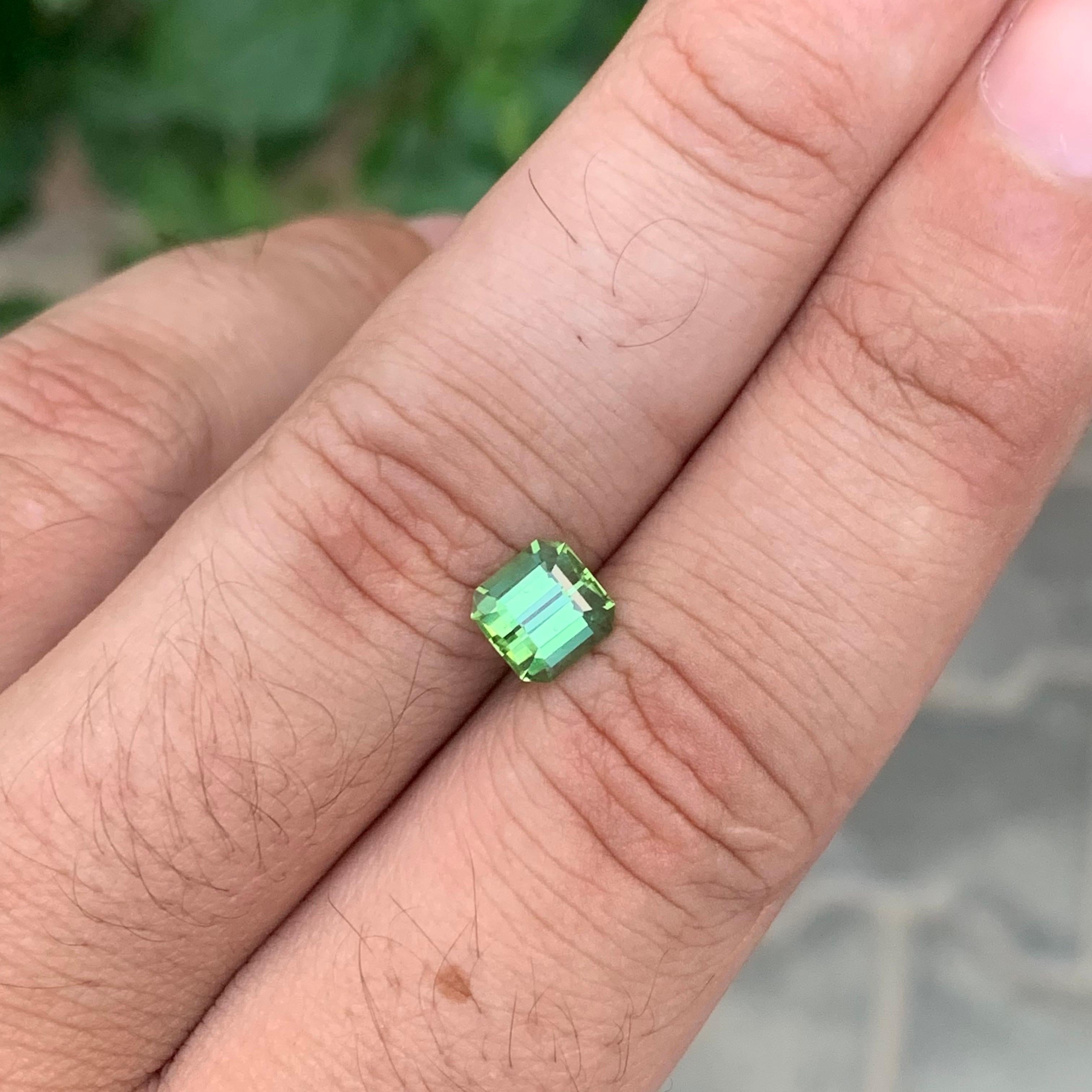 1.45 Carat Natural Loose Green Tourmaline Square Shape Gemstone For Sale 3