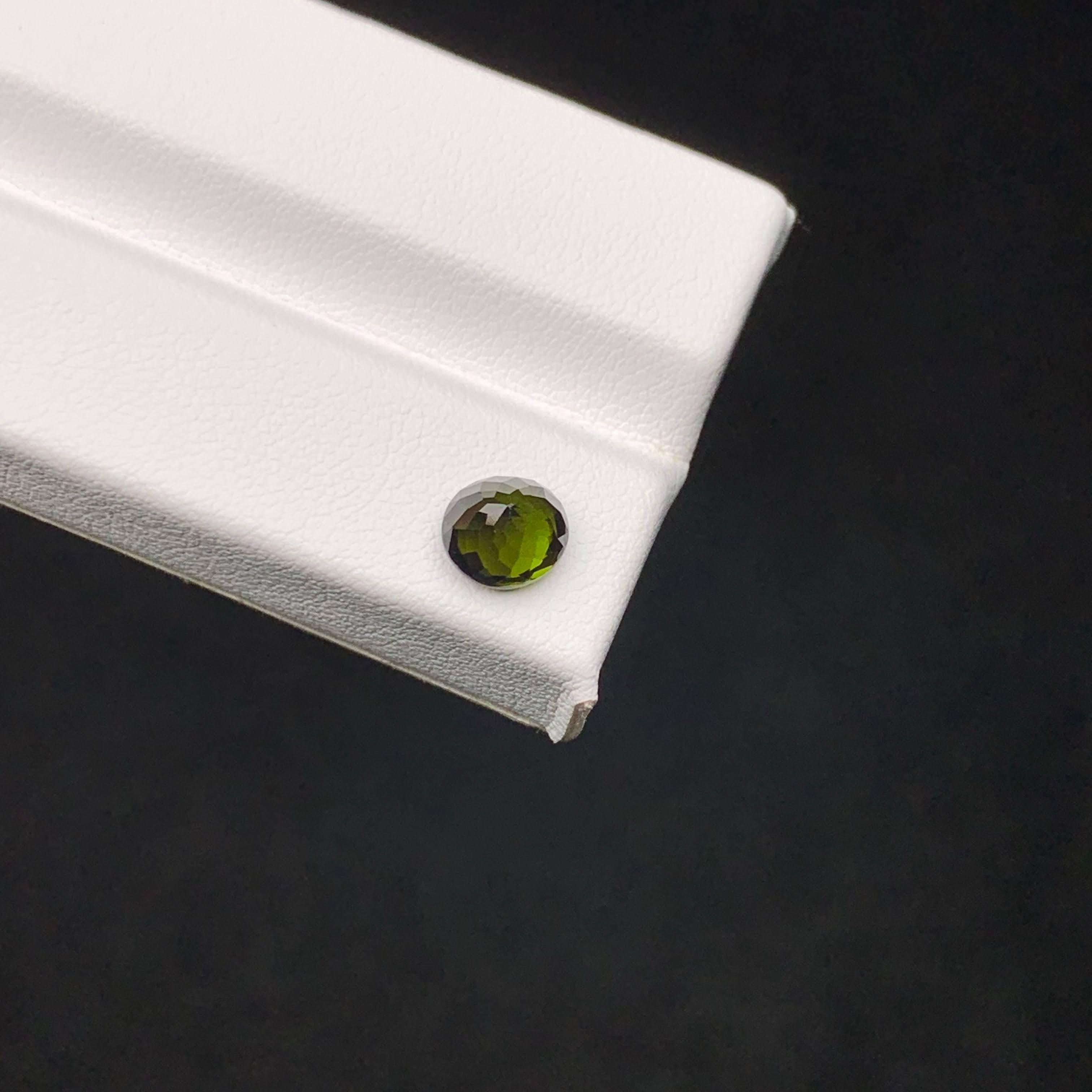 1.45 Carat Natural Loose Parti Sapphire Stone Round Cut Madagascar's Gemstone For Sale 5