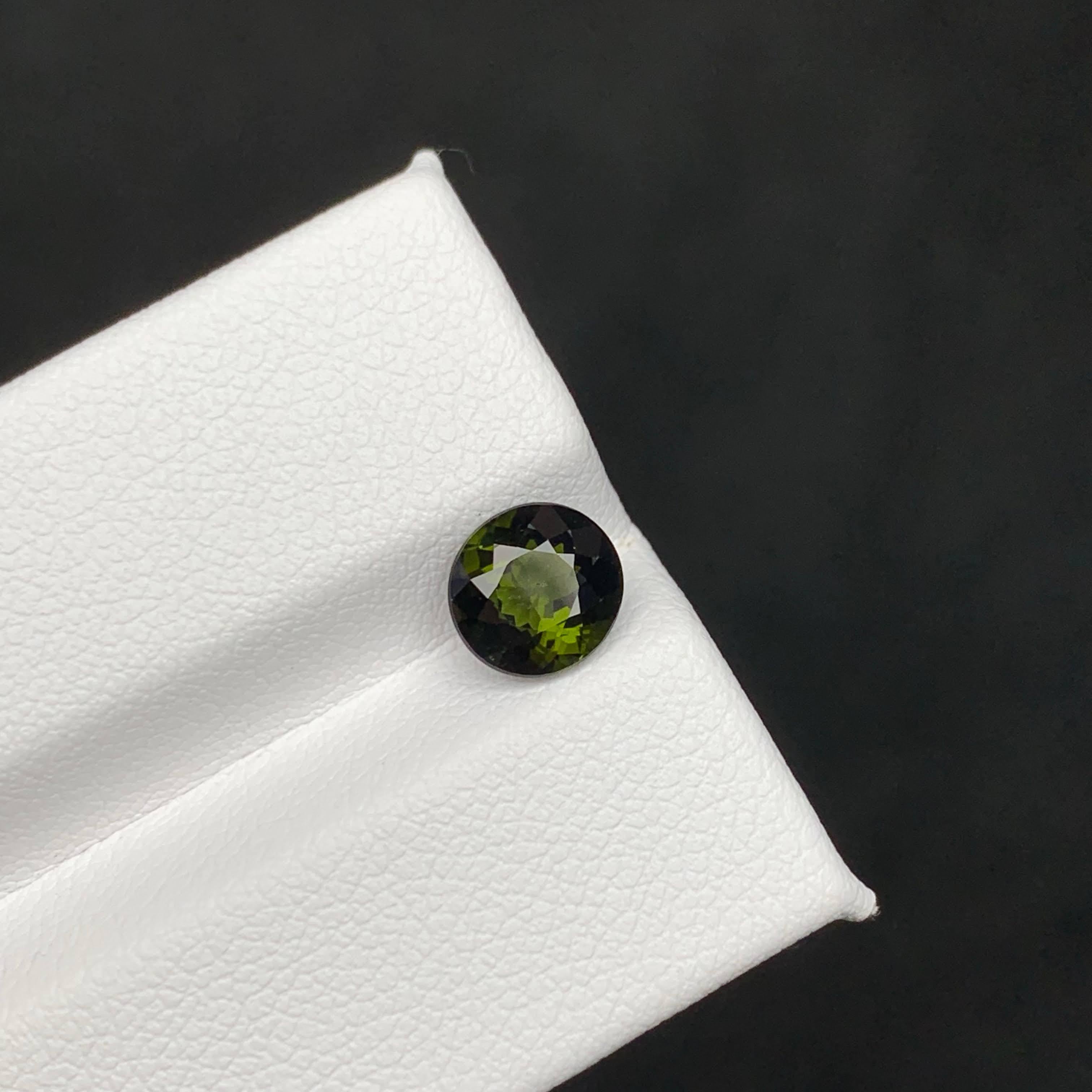 1.45 Carat Natural Loose Parti Sapphire Stone Round Cut Madagascar's Gemstone For Sale 6