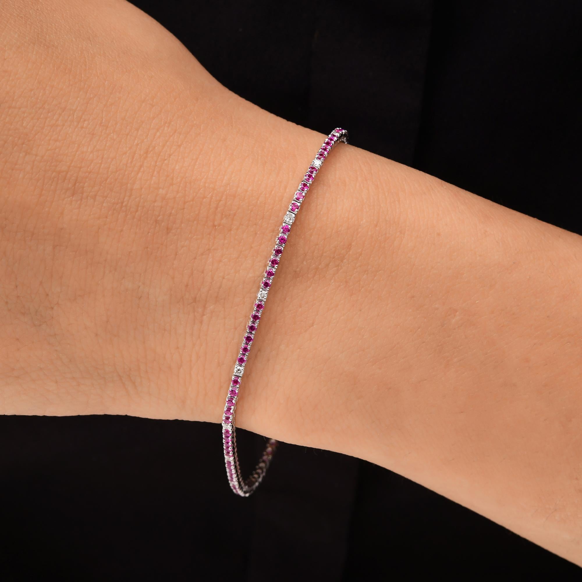 Modern 1.45 Carat Red Gemstone Tennis Bracelet 0.22 Ct SI/H Diamond 10 Karat White Gold For Sale