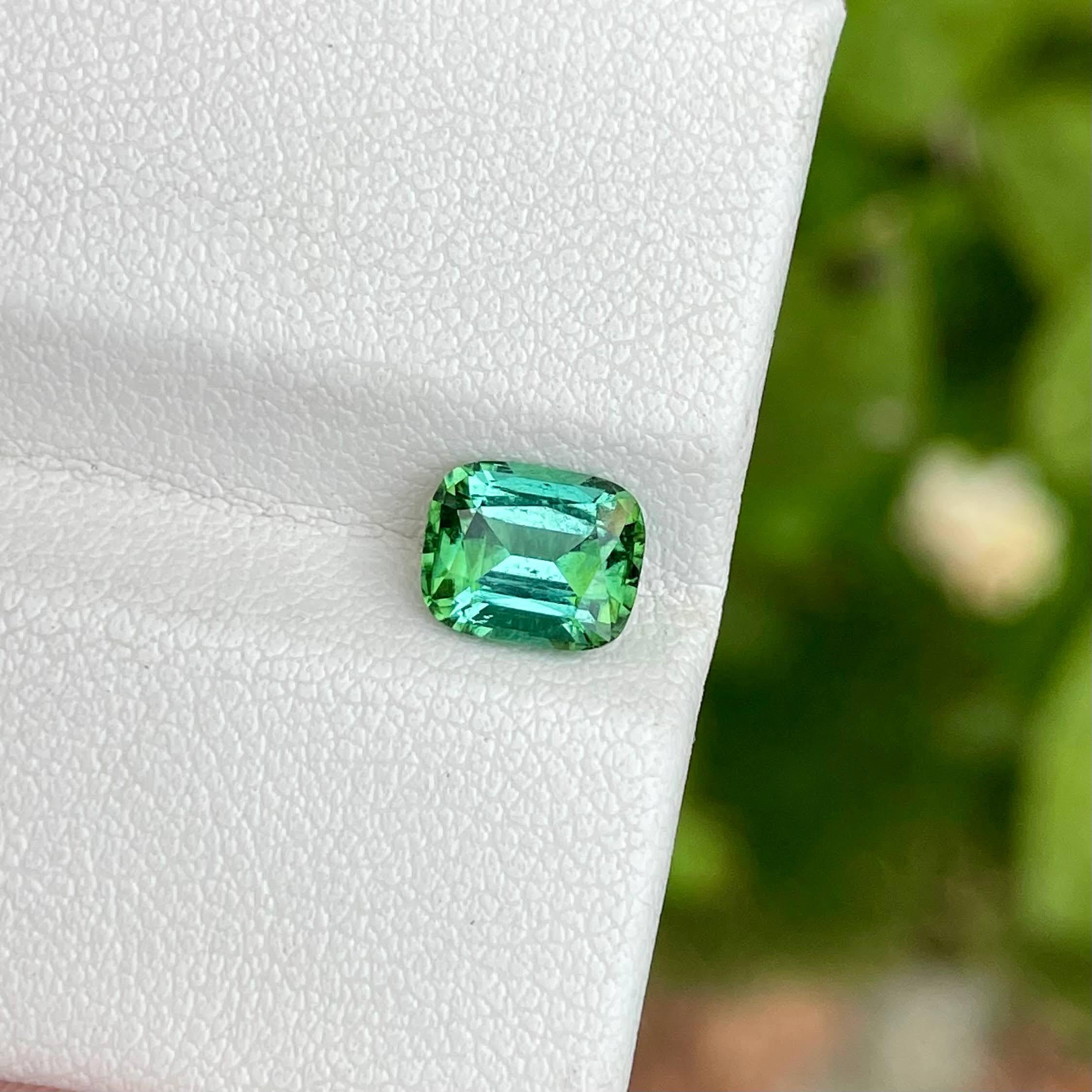 Women's or Men's 1.45 Carats Mint Green Tourmaline Stone Cushion Cut Afghan Gemstone For Sale