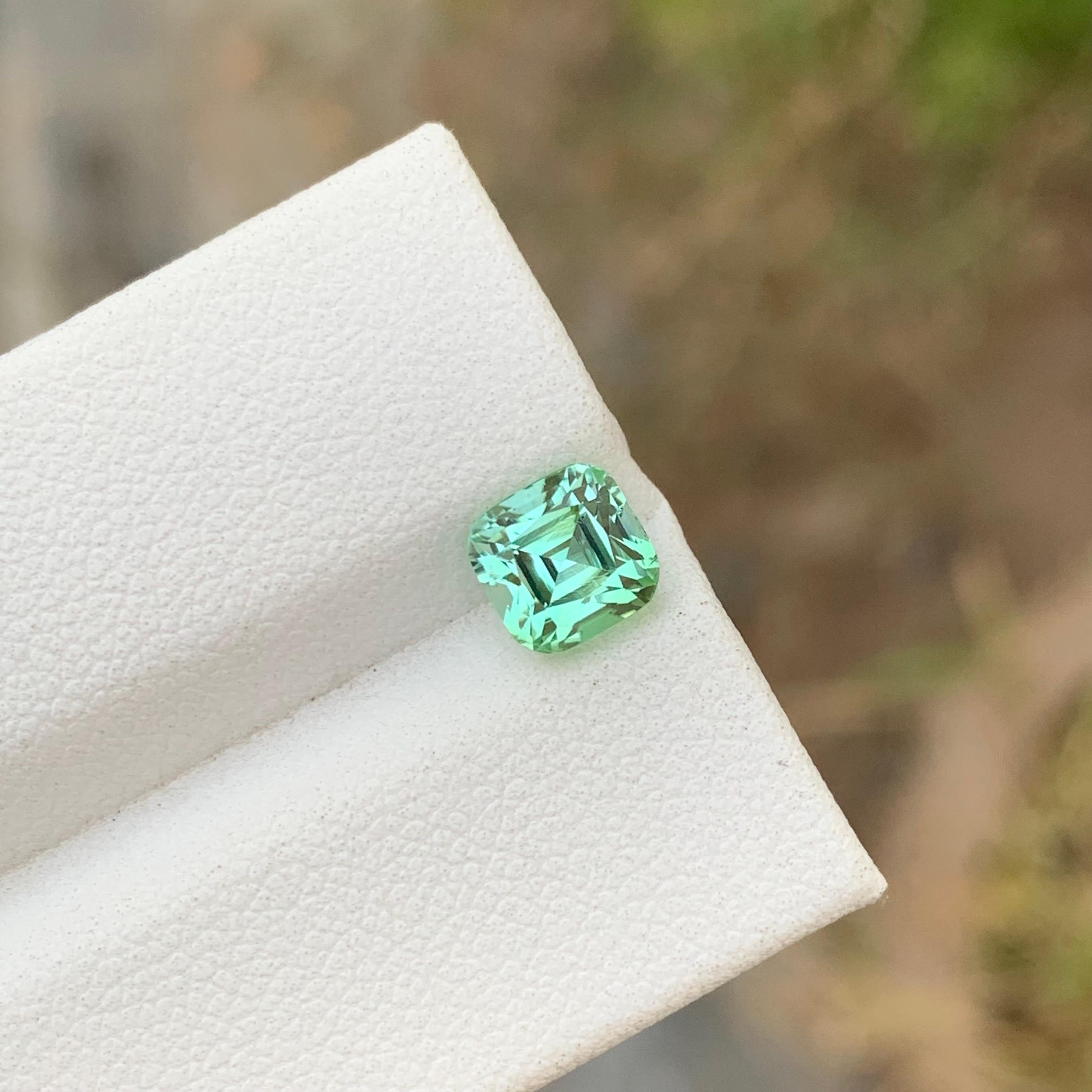 1.45 Carats Natural Loose Mint Green Tourmaline Ring Gemstone  For Sale 2