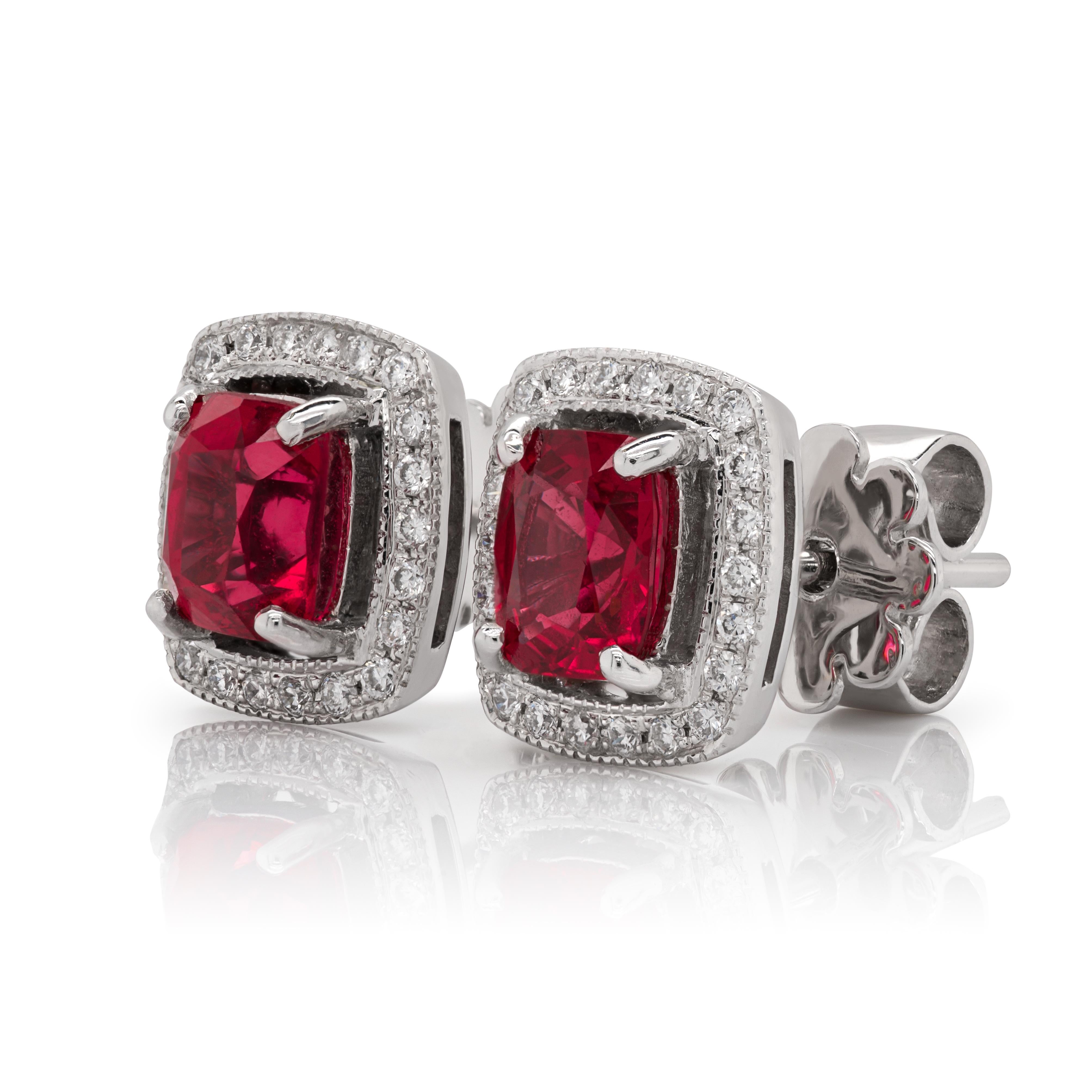 Mixed Cut Natural Neon Tanzanian Spinel 1.45 Carats in White Gold Earrings  For Sale