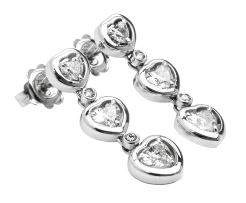 1.45 Ct Earrings Heart Degradé 18K White Gold In New Condition For Sale In Rome, IT