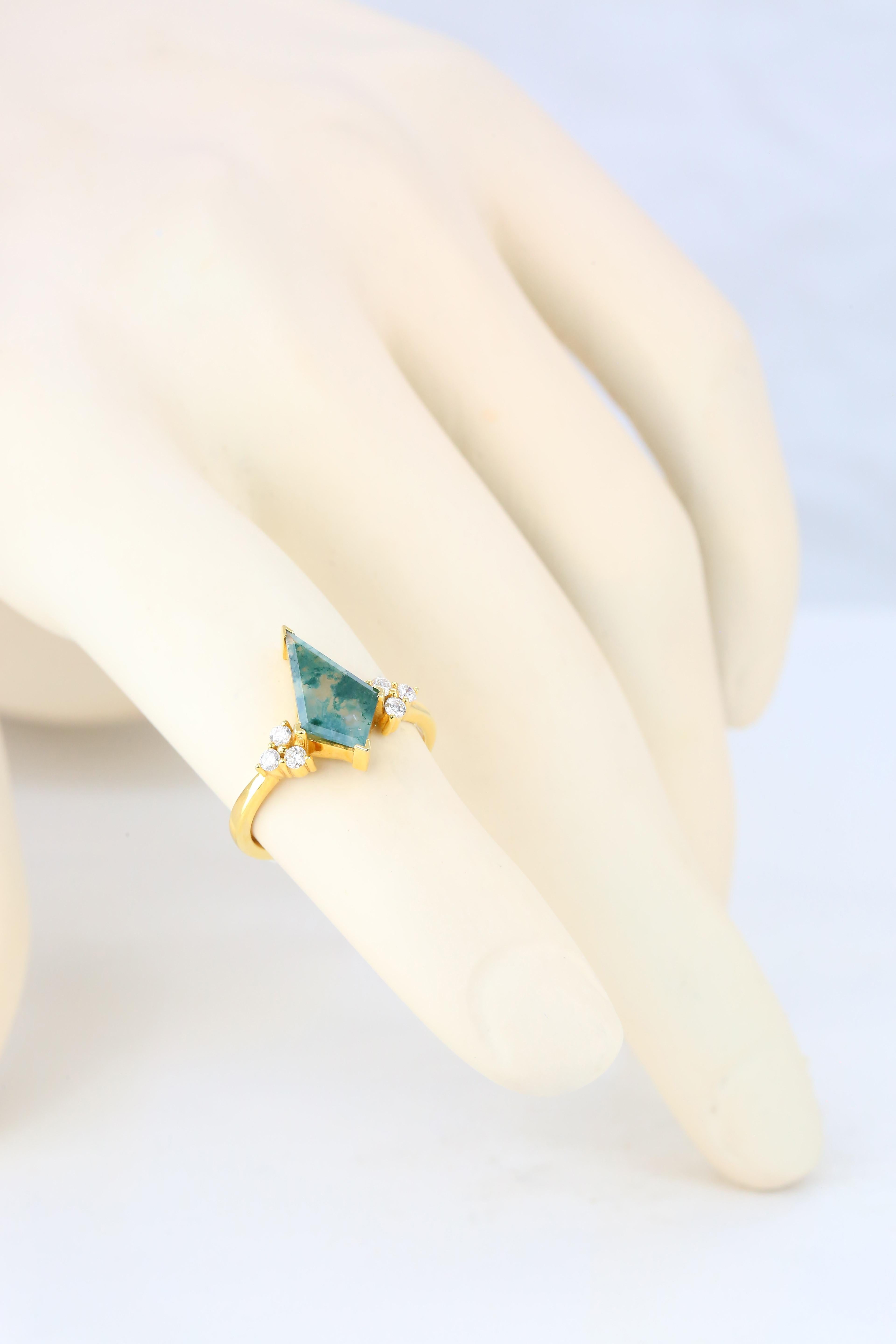 1,45 carat Bague cocktail en agate mousse et diamants en vente 3