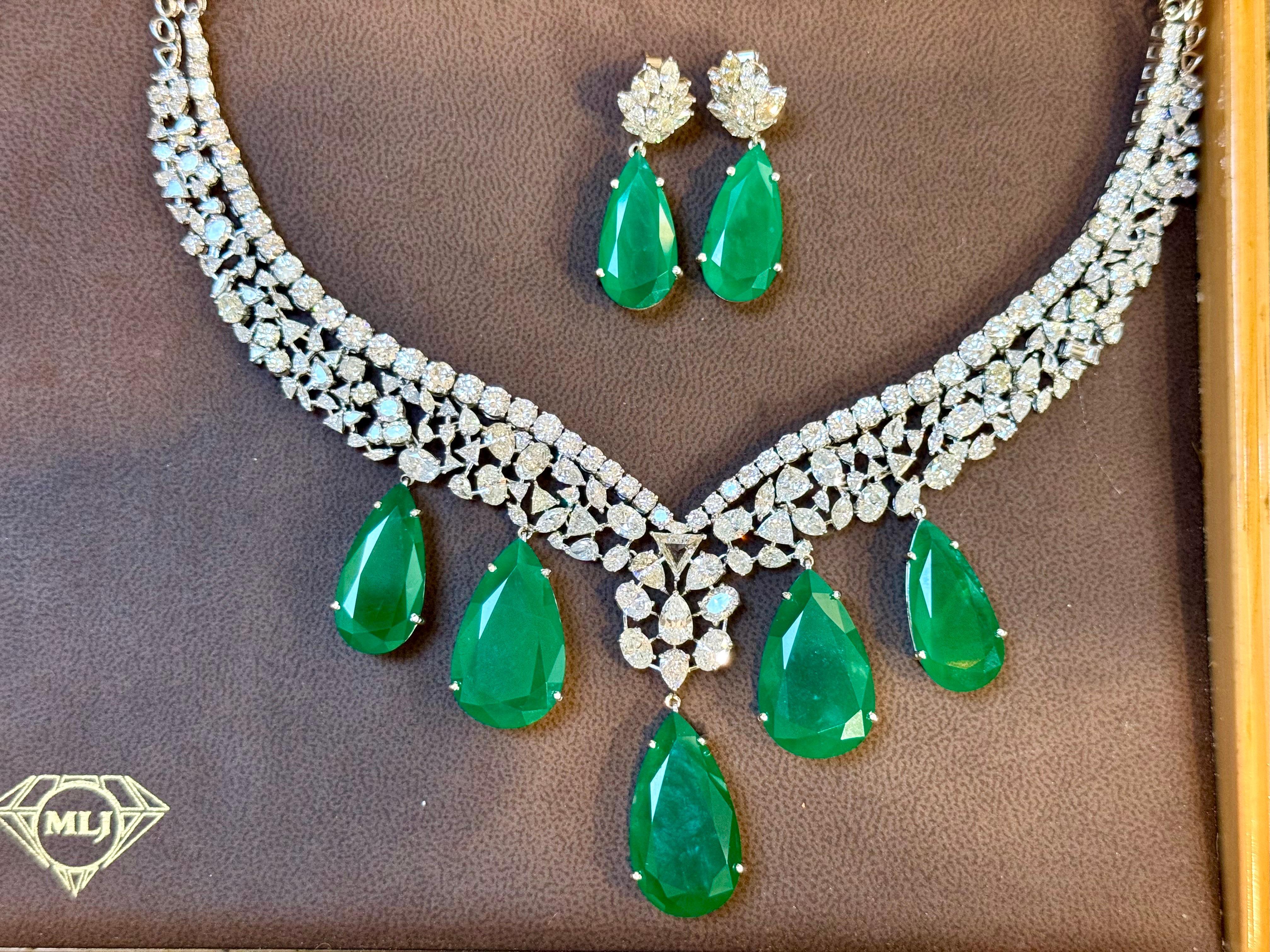 GIA-zertifiziert 145 Karat russischer unbehandelter Smaragd & 45 Karat Diamant-Halskette Suite im Angebot 5