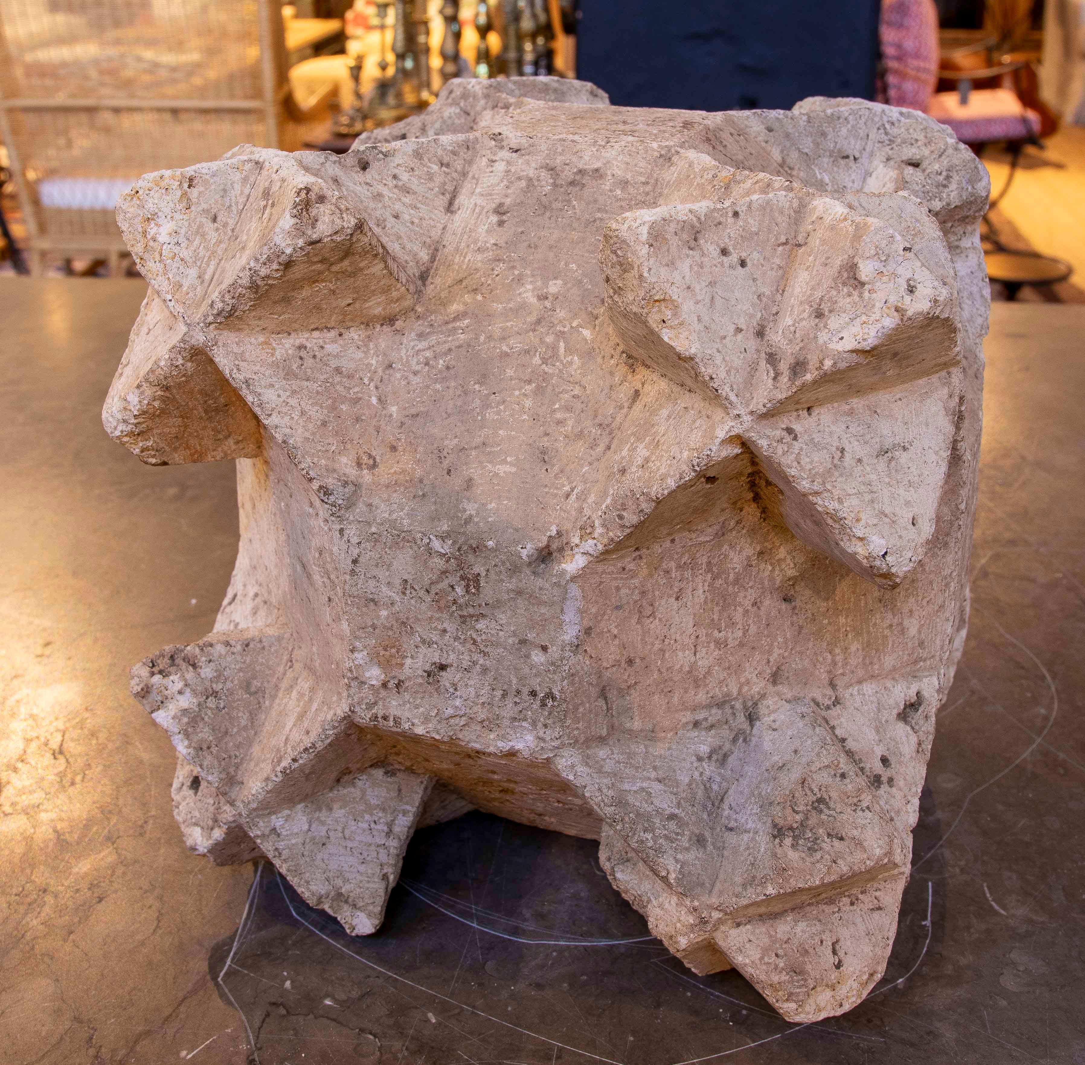 Spanish 1450s Hand Carved Stone Ceiling Keystone, Gothic with Characteristic Points