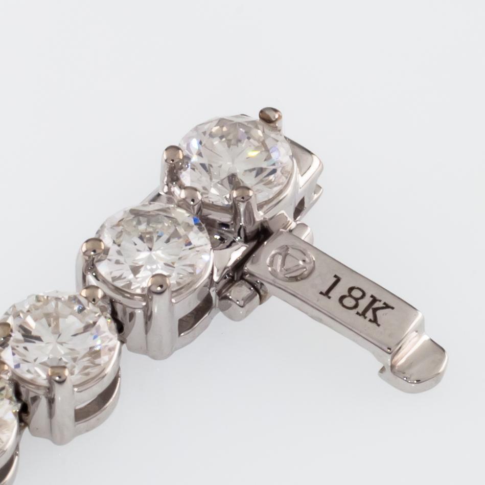 Round Cut 14.51 Carat Round Diamond Tennis Bracelet in White Gold For Sale