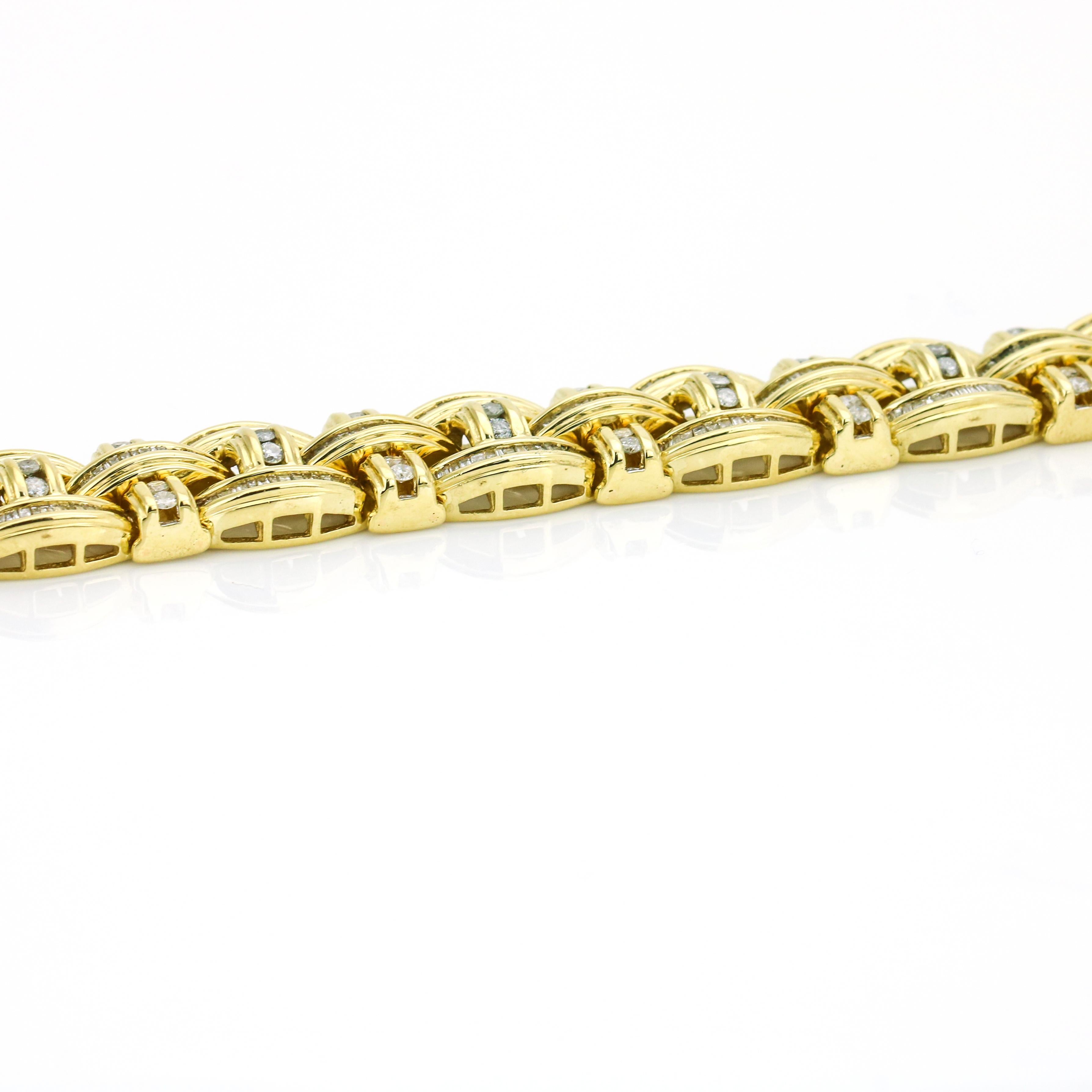 14.55 Carat 14 Karat Yellow Gold Diamond Men's Link Bracelet For Sale 1