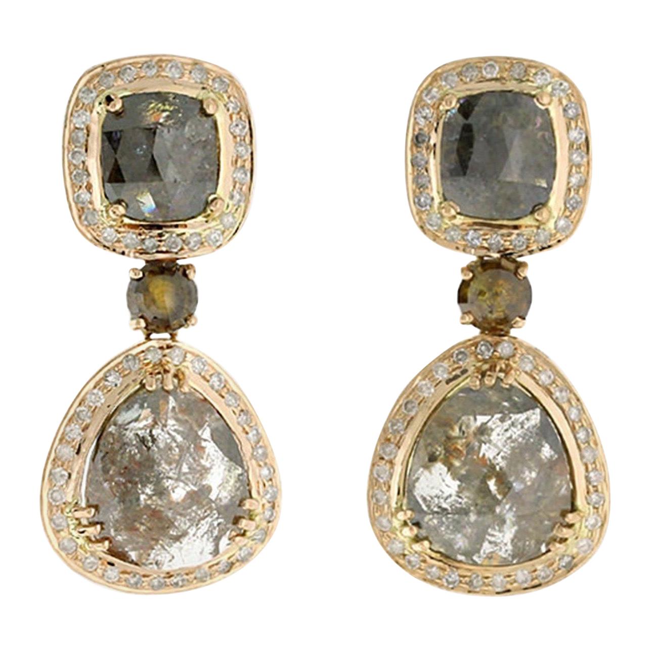 Boucles d'oreilles en or 18 carats avec diamants gris fantaisie de 14,55 carats 