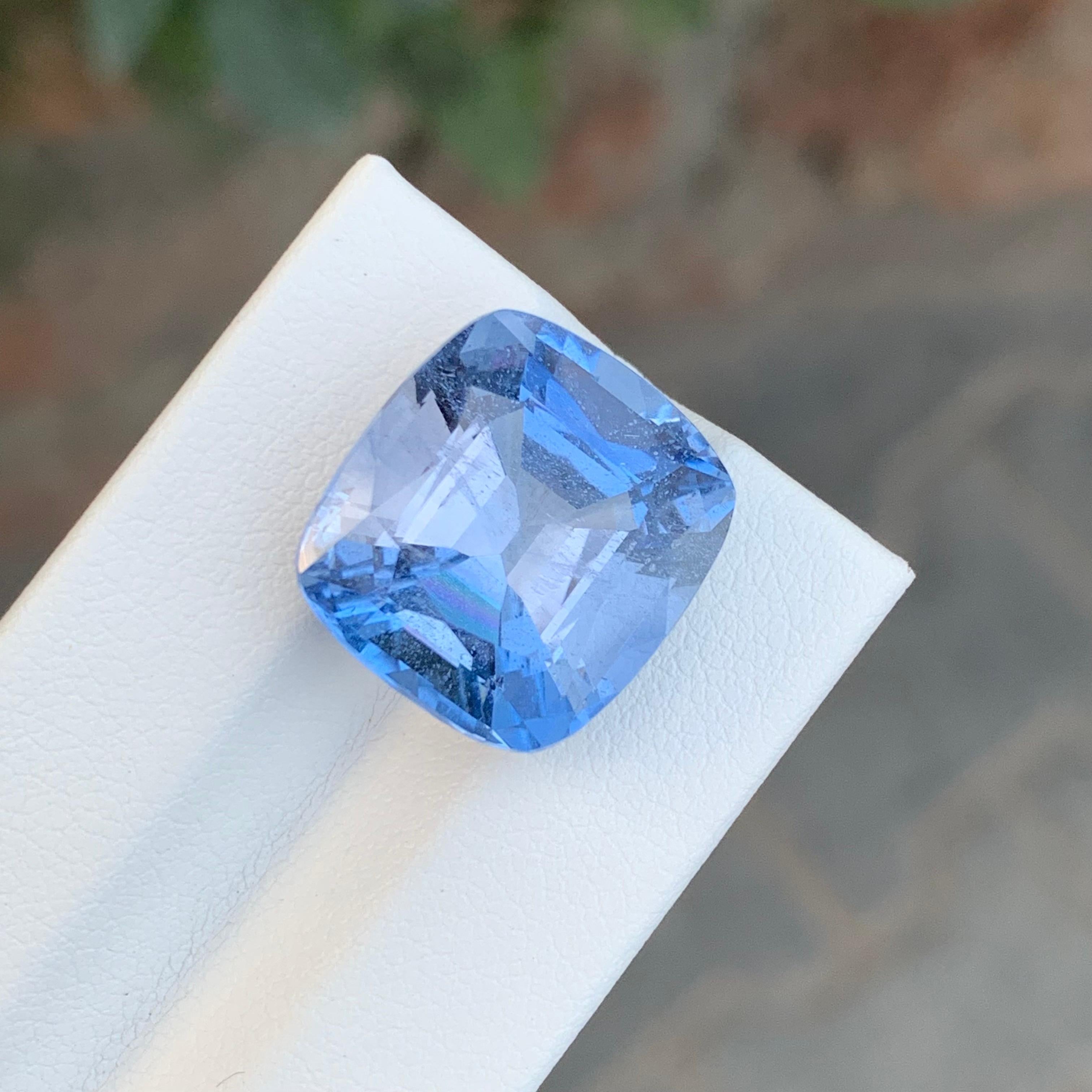 14.55 Carat Natural Loose Aquamarine Goshenite Cushion Shape Gem For Sale 4
